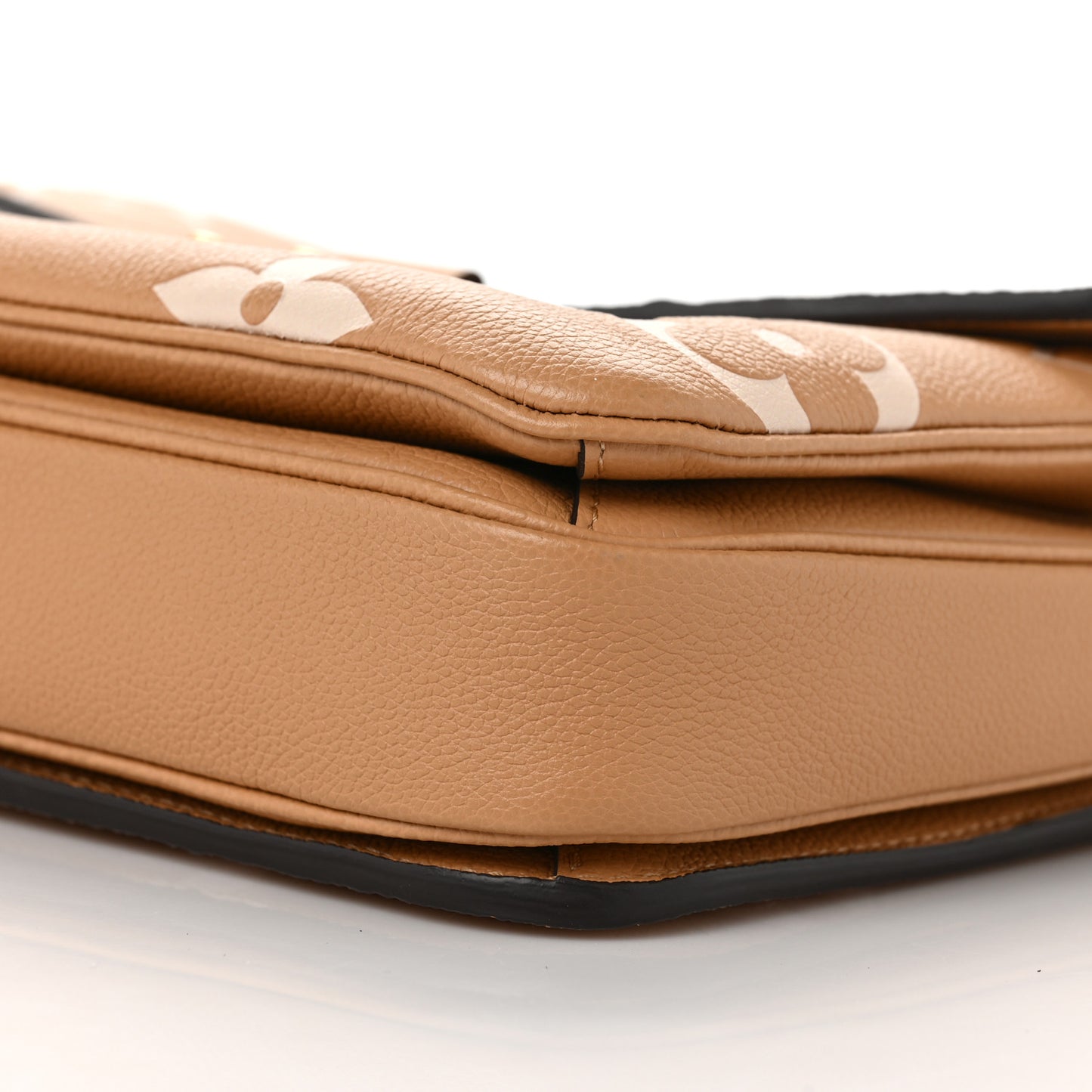 Empreinte Monogram Giant Pochette Metis Arizona Beige