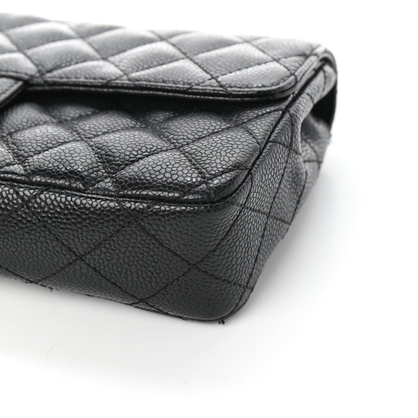 Caviar Quilted East West Flap Black