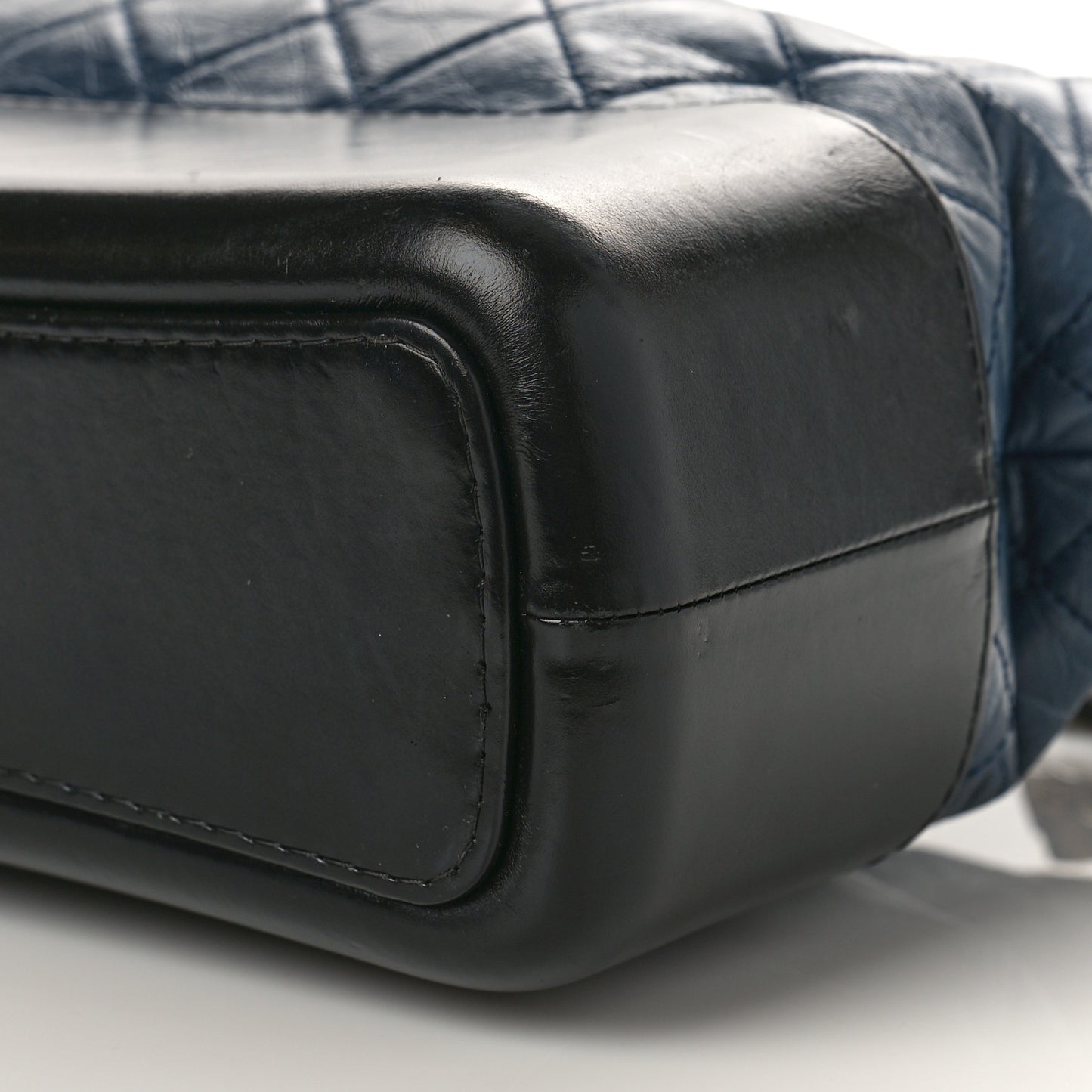 Aged Calfskin Quilted Medium Gabrielle Hobo Navy Black