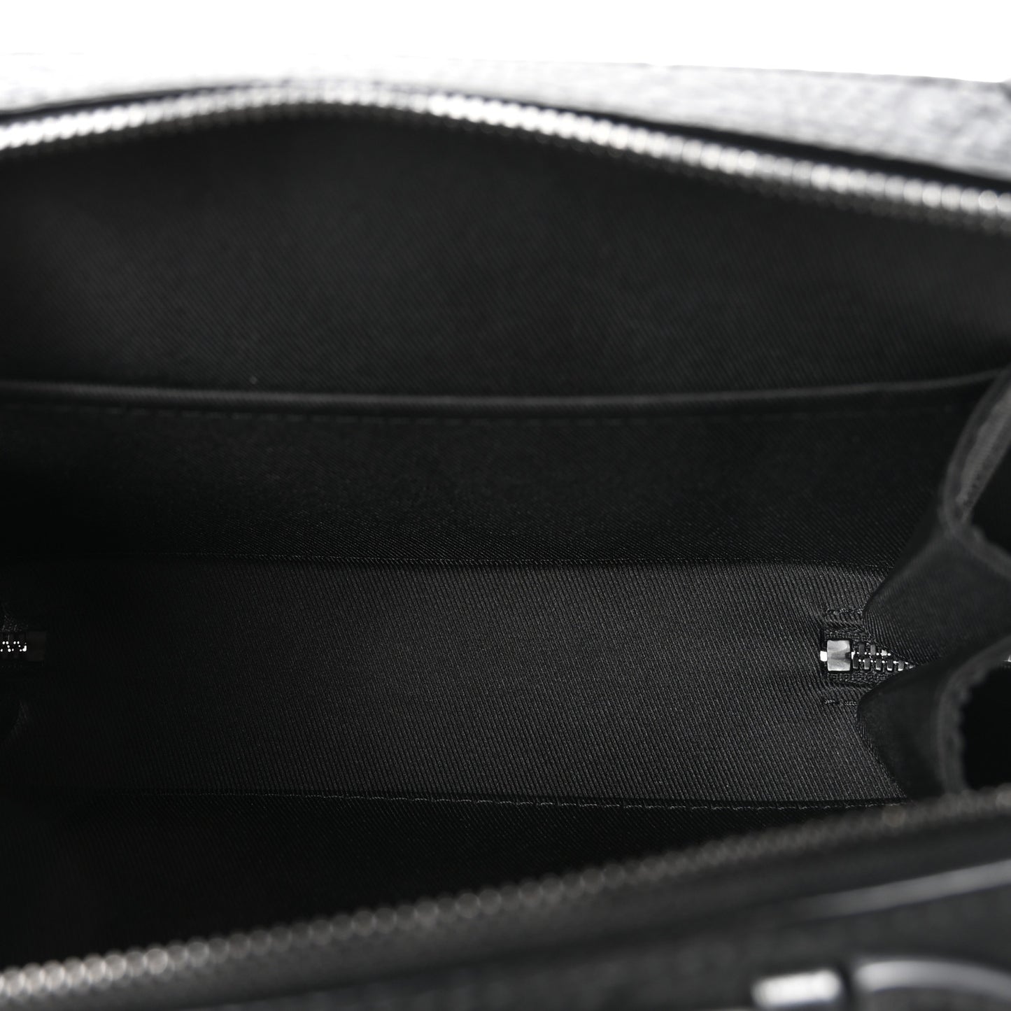 Taurillon Monogram Soft Trunk Black