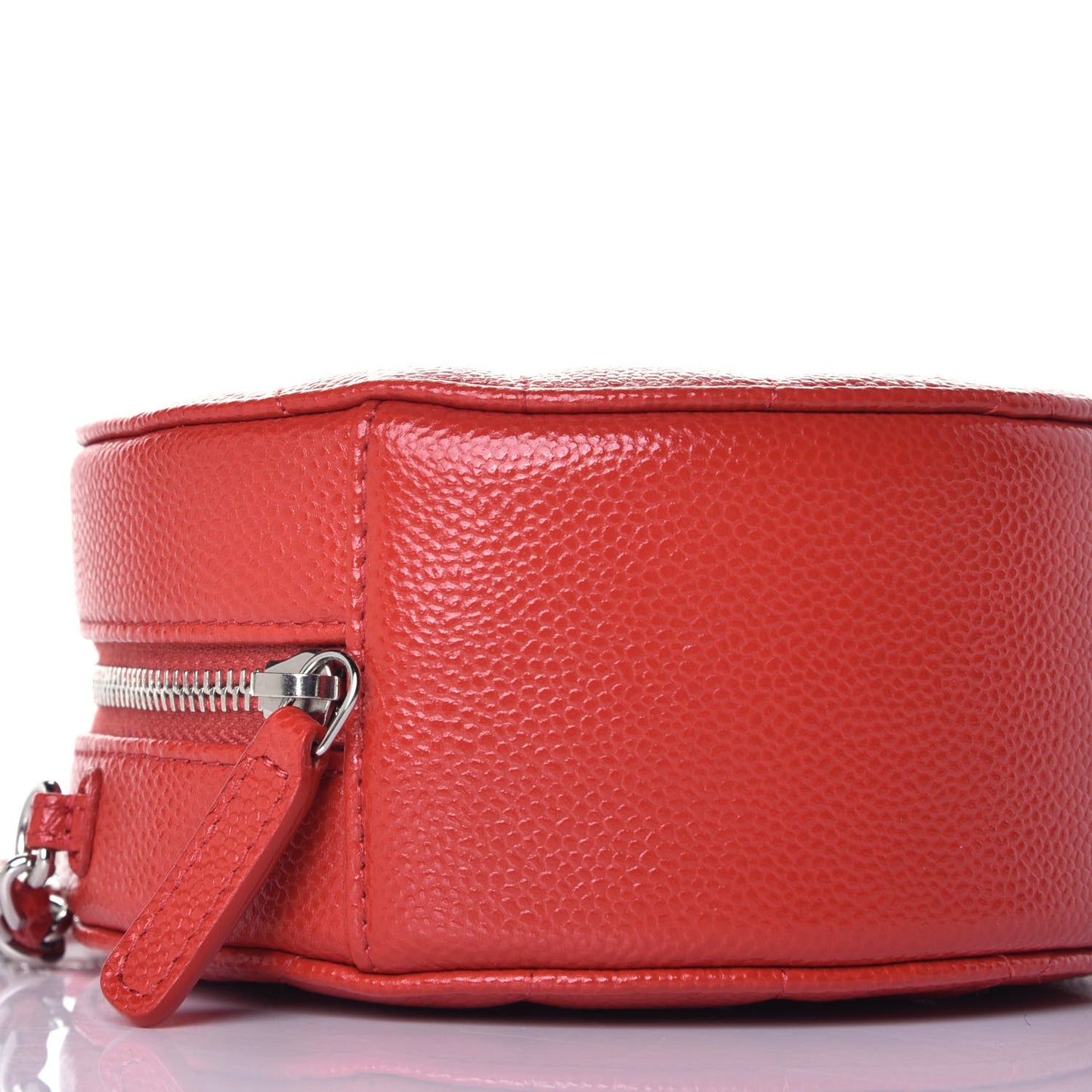 Caviar Quilted Round Clutch With Chain Red