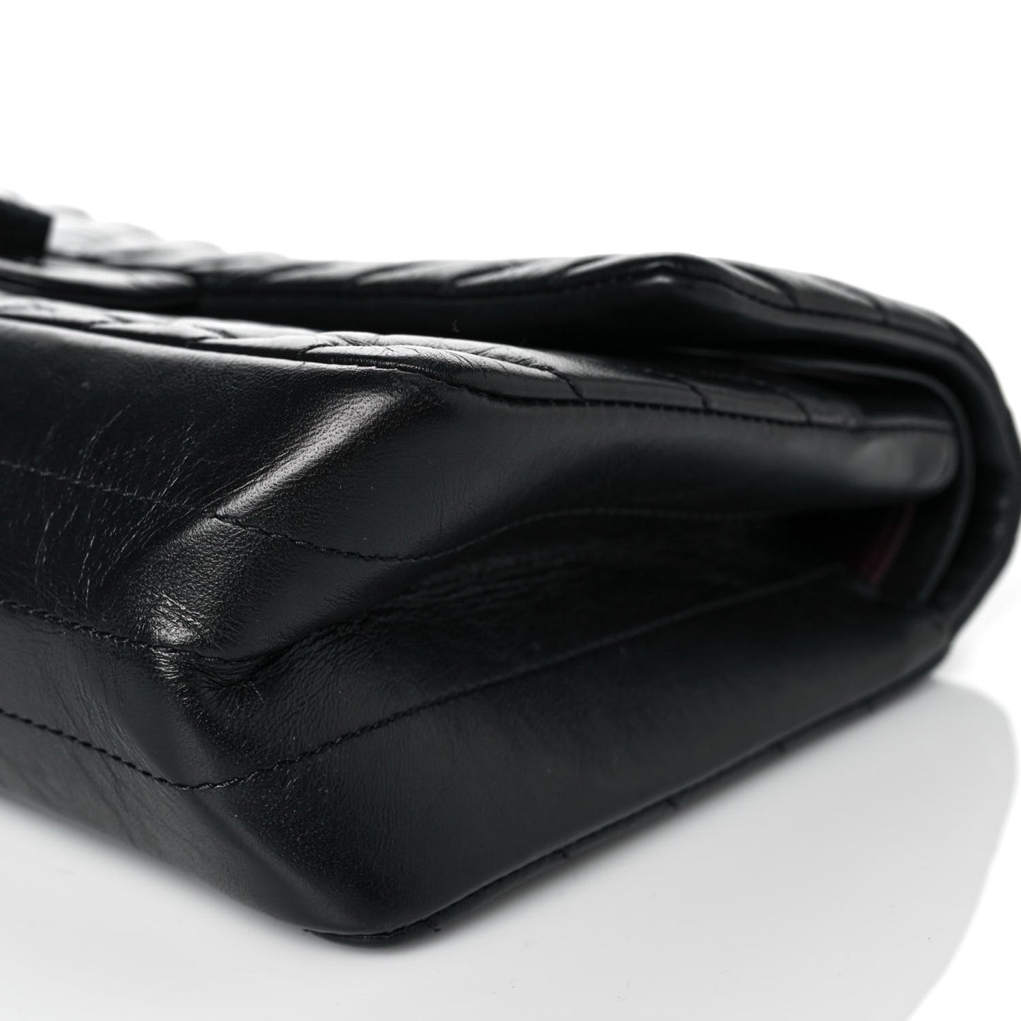 Aged Calfskin Chevron Quilted 2.55 Reissue 225 Flap So Black