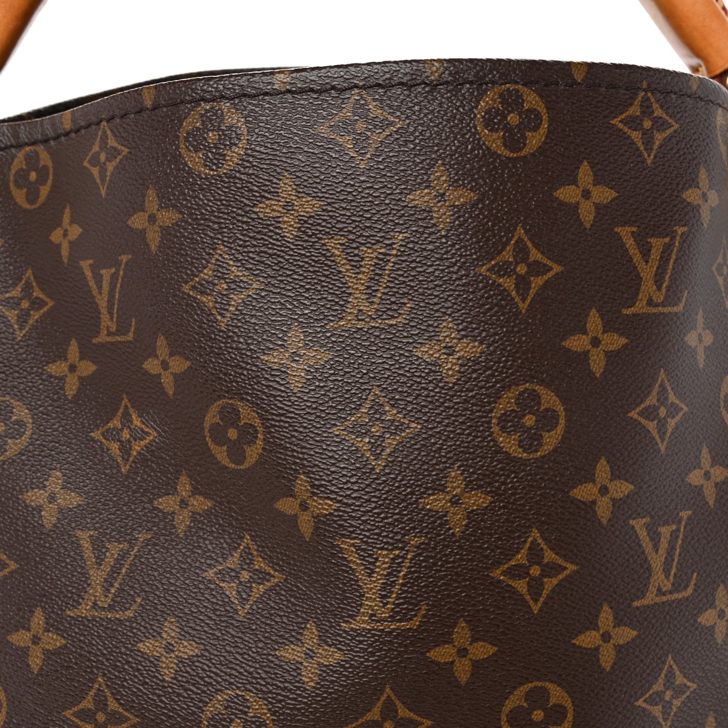 Monogram Artsy MM