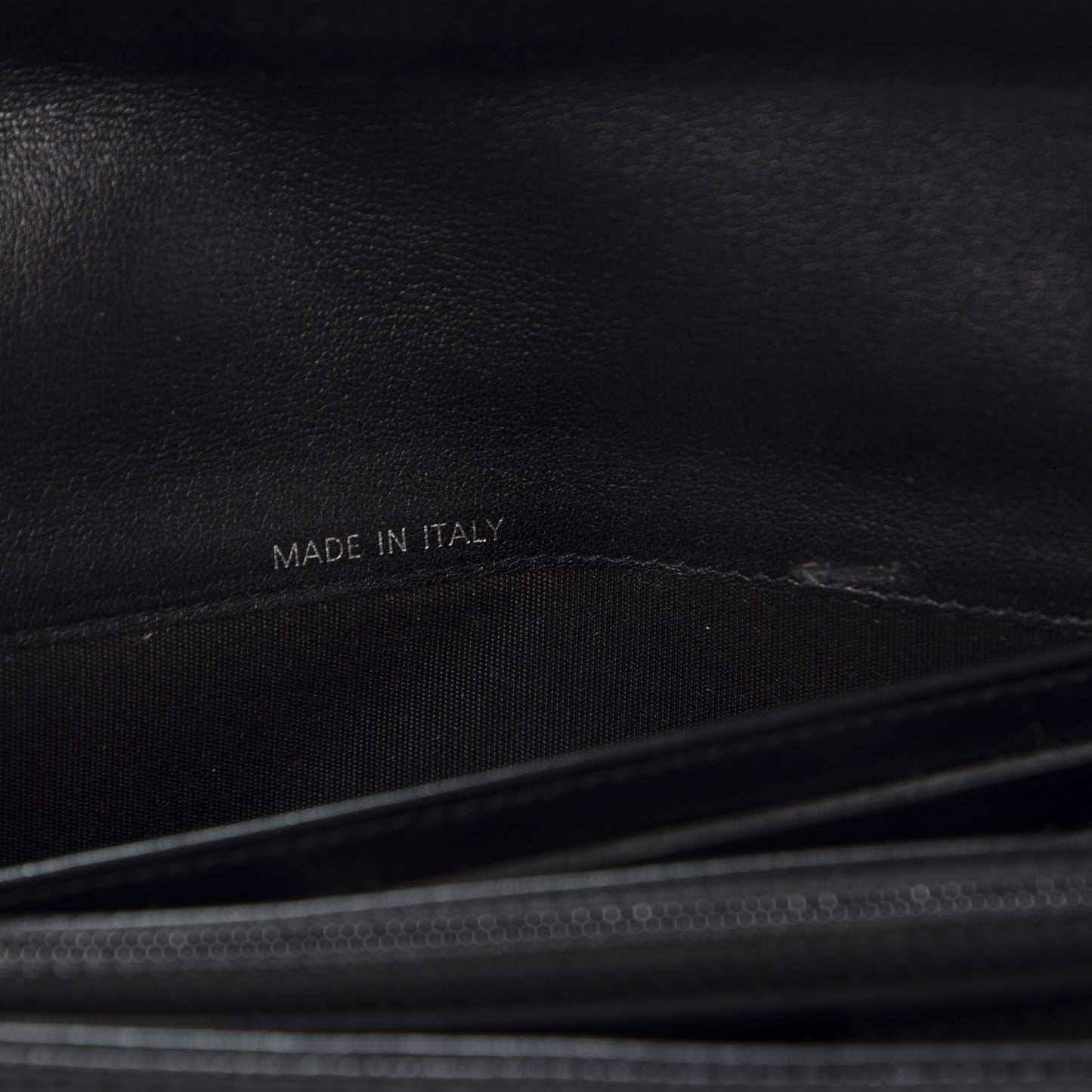 Caviar Timeless CC Large Gusset Flap Wallet Black