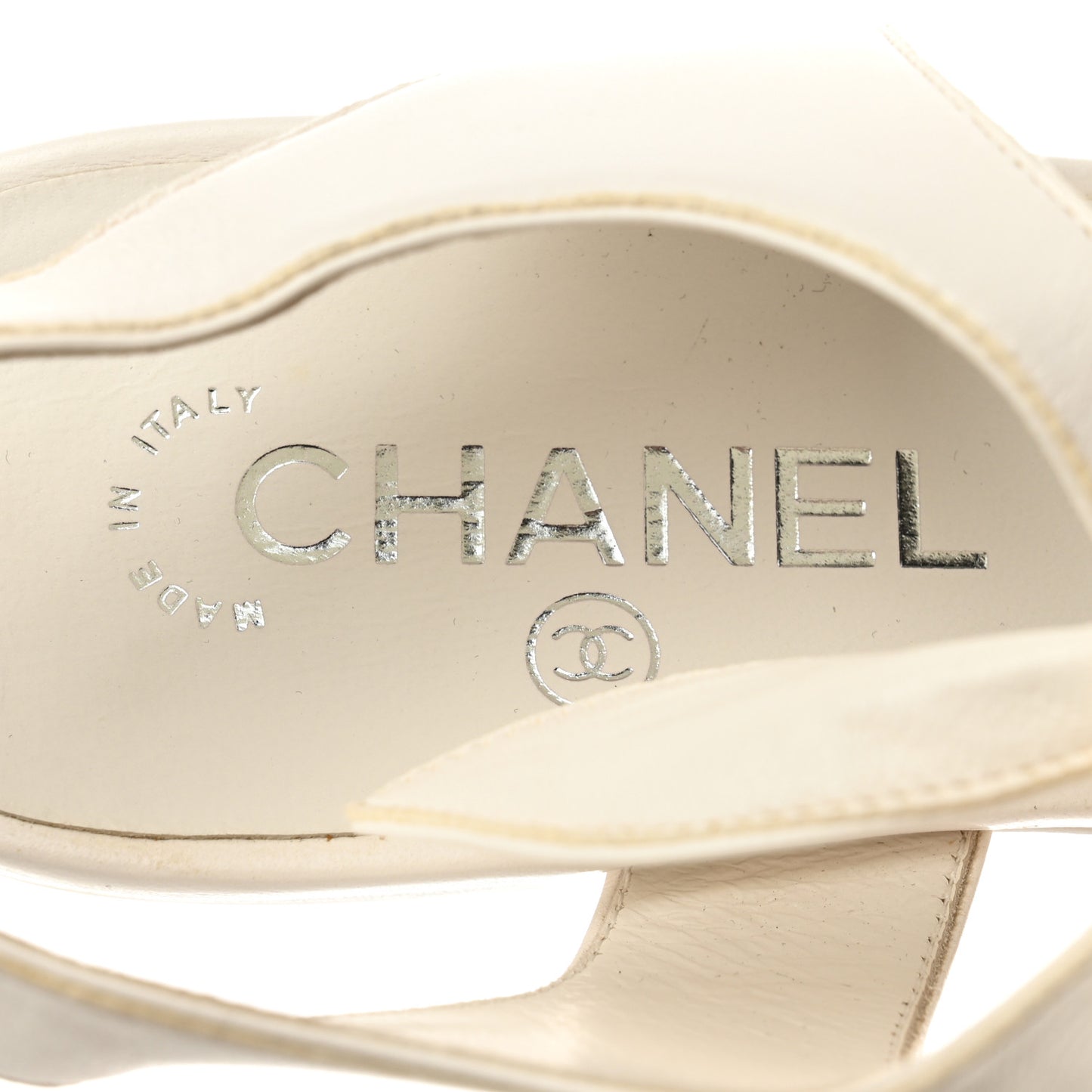 Lambskin Bow CC Flat Sandals 39 White