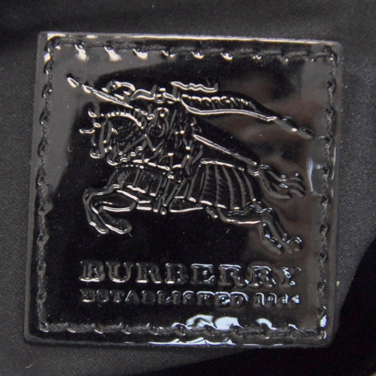 Burberry Patent Quilted Beaton Black 9 of 10