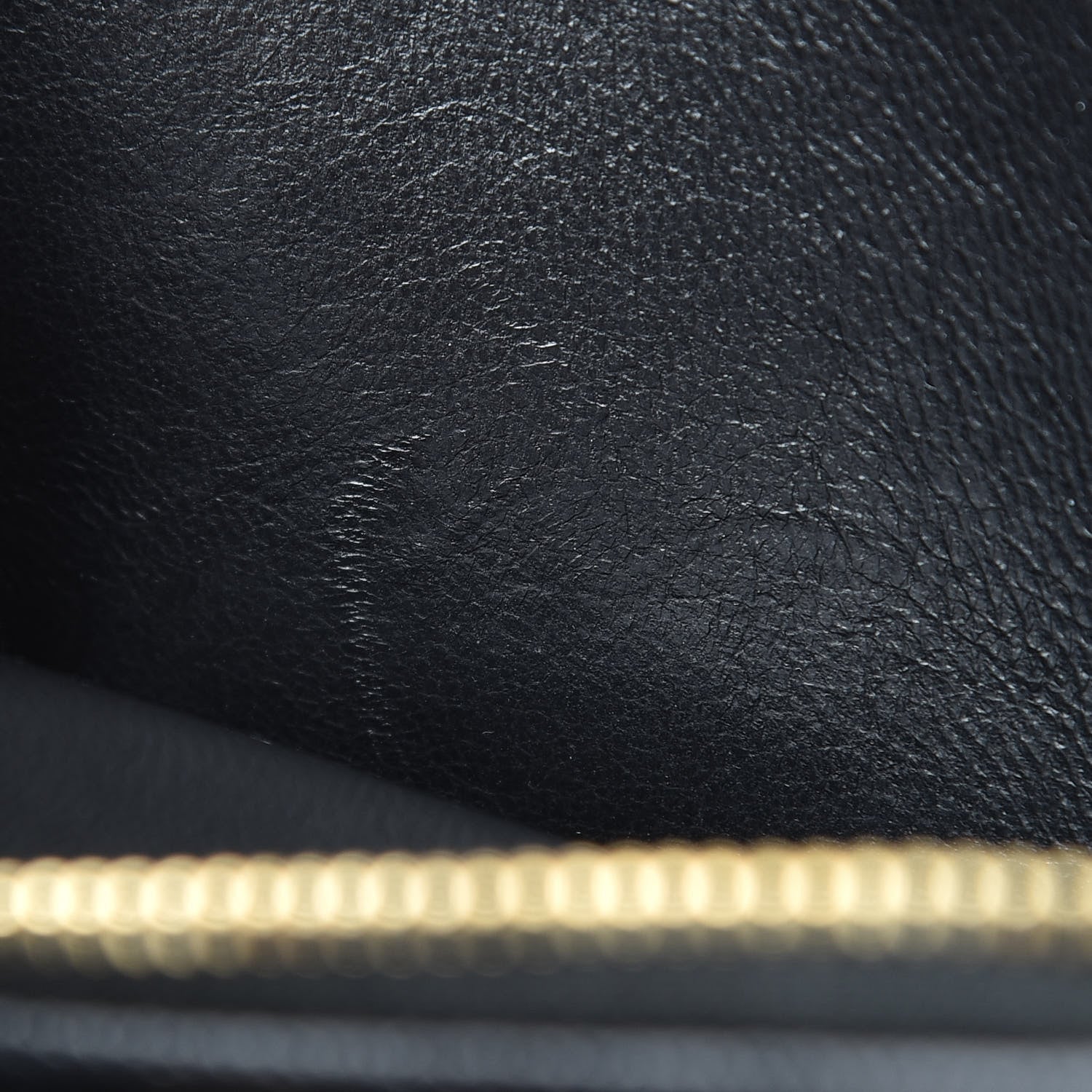 Saint Laurent Grain De Poudre Matelasse Chevron Monogram Compact Zip Around Wallet Black 9 of 10