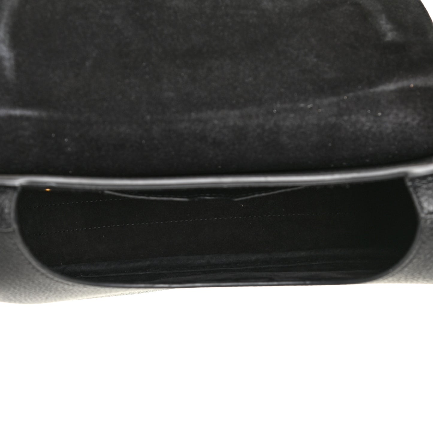 Grained Calfskin Medium Bobby Flap Black