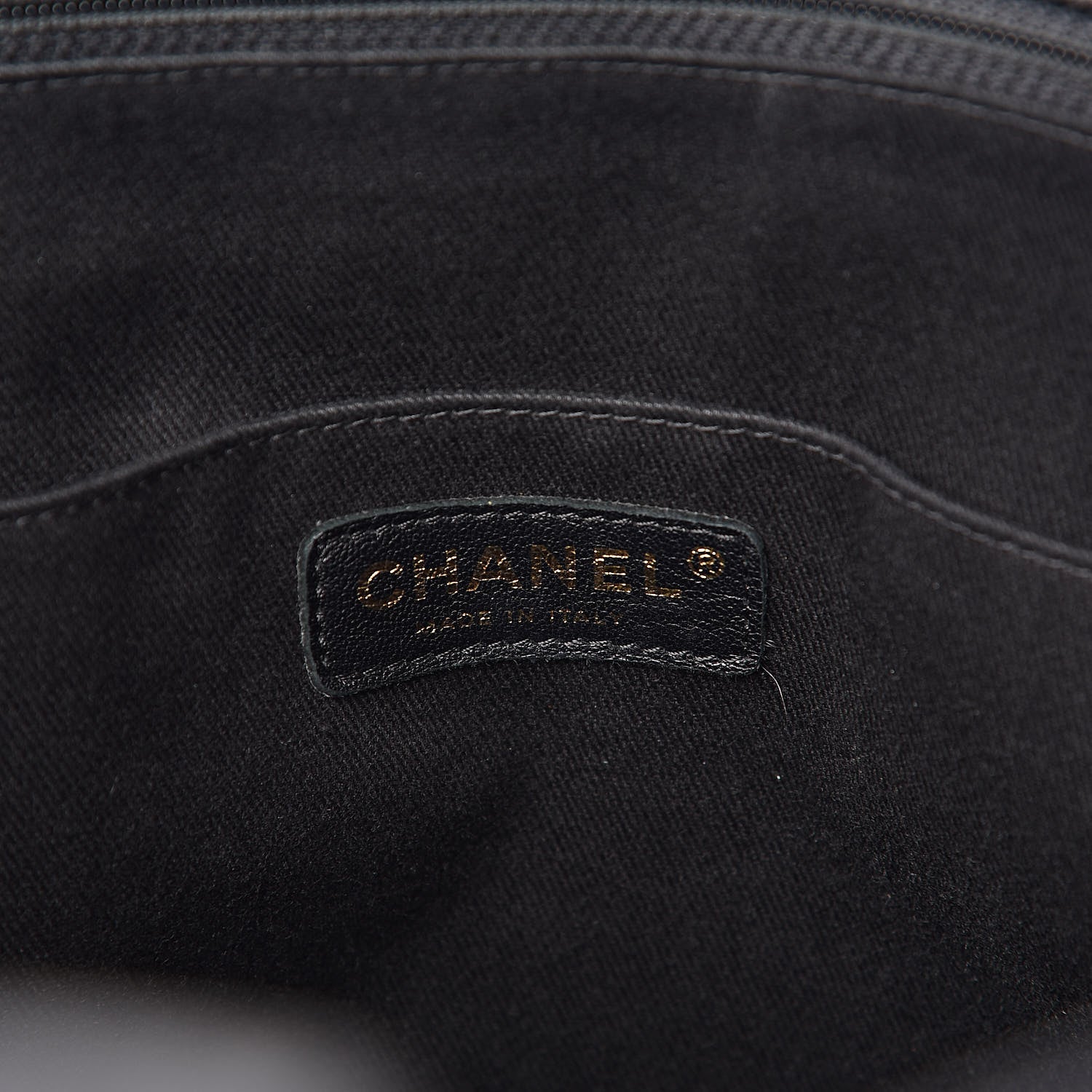Chanel Crumpled Grained Calfskin Zip and Carry Shopping Tote Black 6 of 14