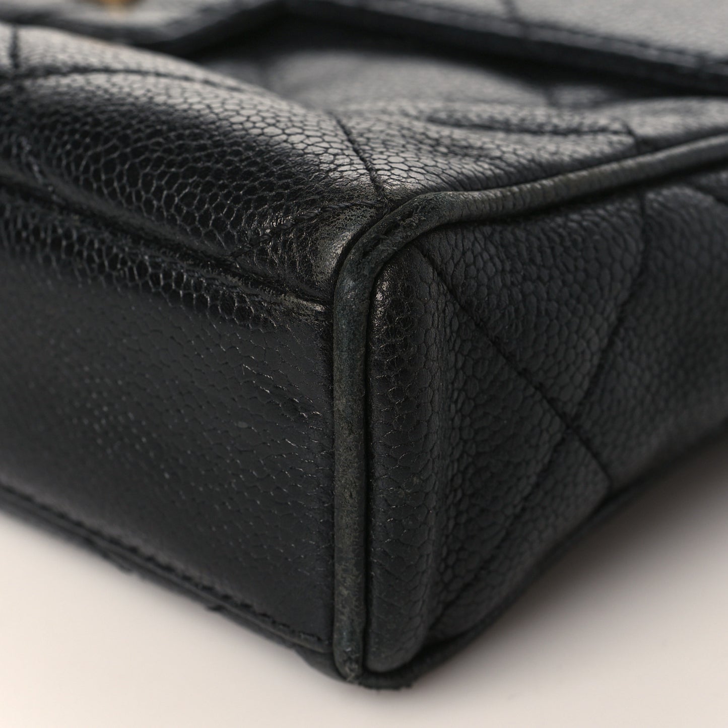 Caviar Quilted Medium Single Flap Black