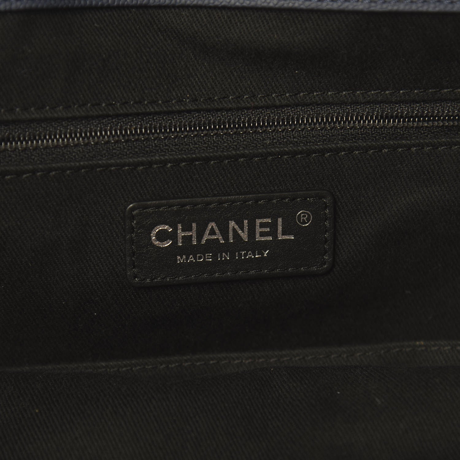 Chanel Grained Calfskin Large Coco Eyelets Shopping Tote Navy 7 of 16