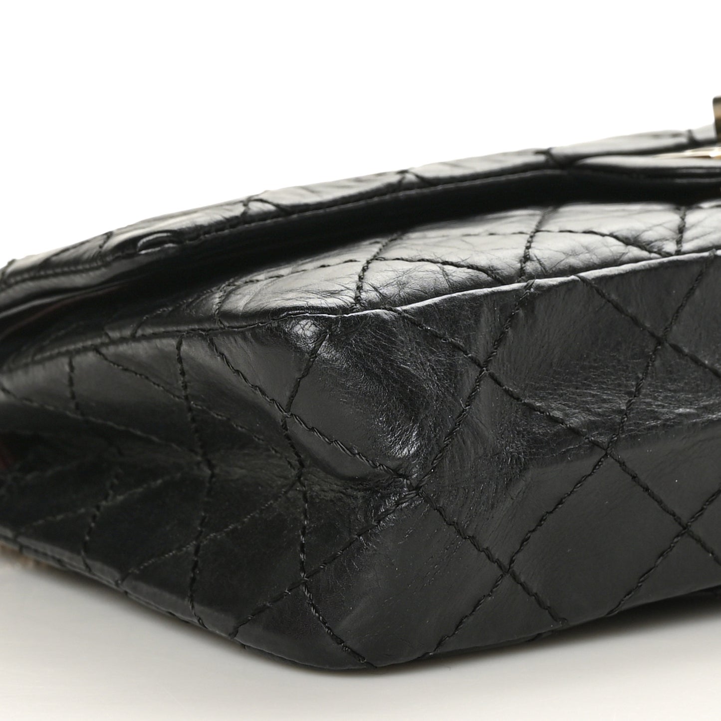 Aged Calfskin Quilted 2.55 Reissue 225 Flap Black