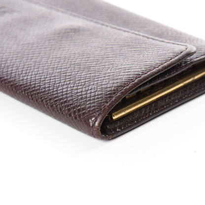 Louis Vuitton Taiga 6 Key Holder Acajou 8 of 11