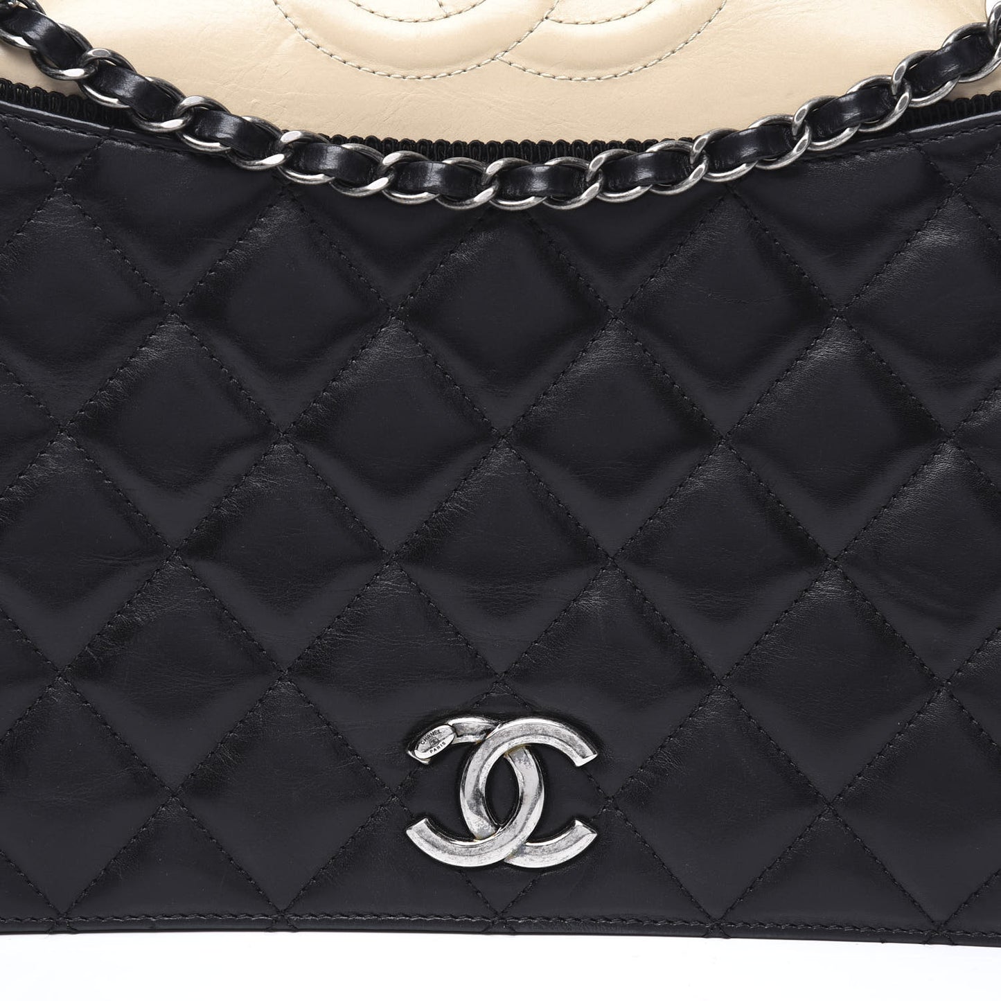 Calfskin Quilted Ballerine Flap Black Beige