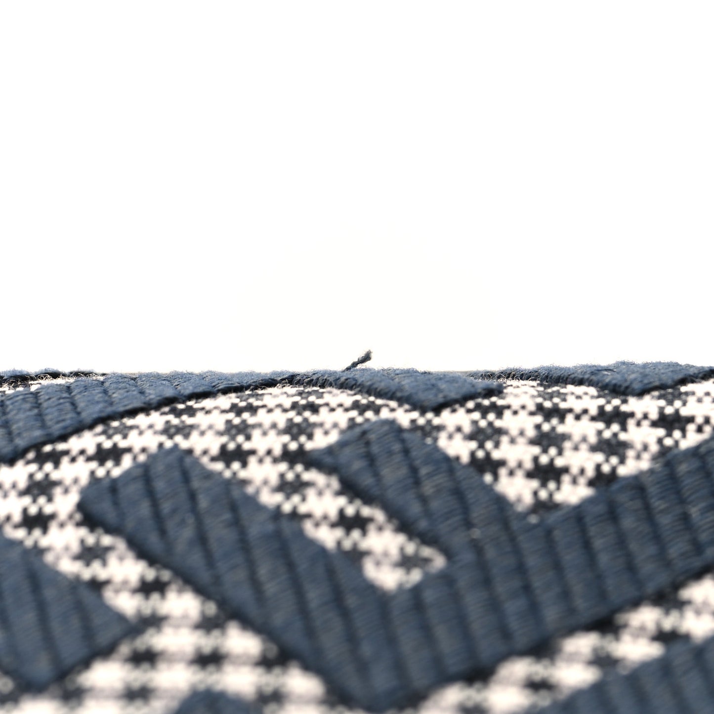 Wool Vitello King Houndstooth FF Embroidered Baguette Grigio Anthracite