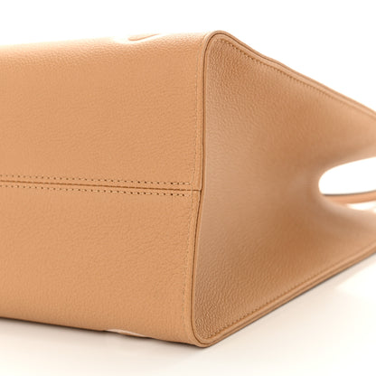 Louis Vuitton Empreinte Monogram Giant Onthego MM Arizona Creme 9 of 9