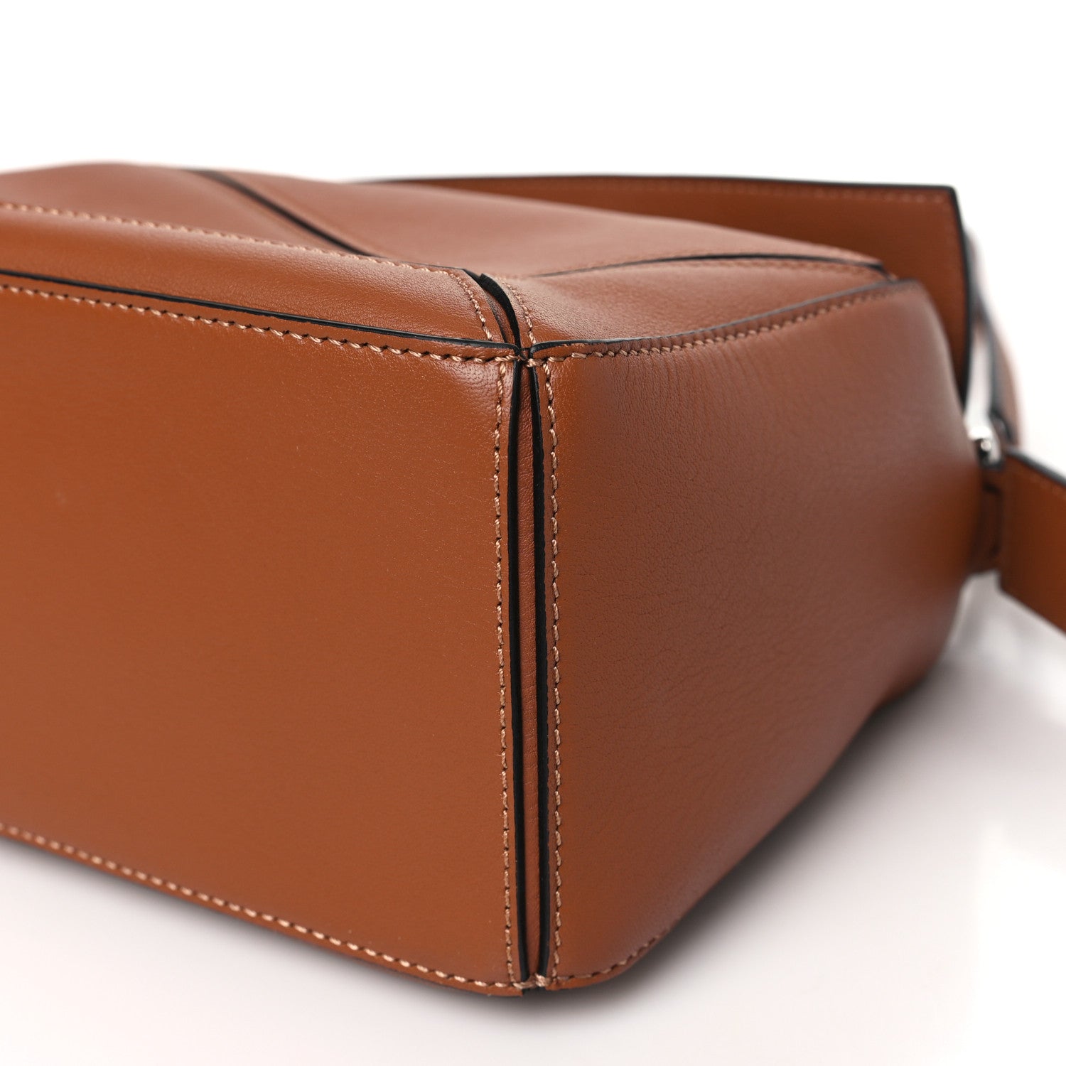 Loewe Calfskin Medium Puzzle Bag Tan 9 of 10