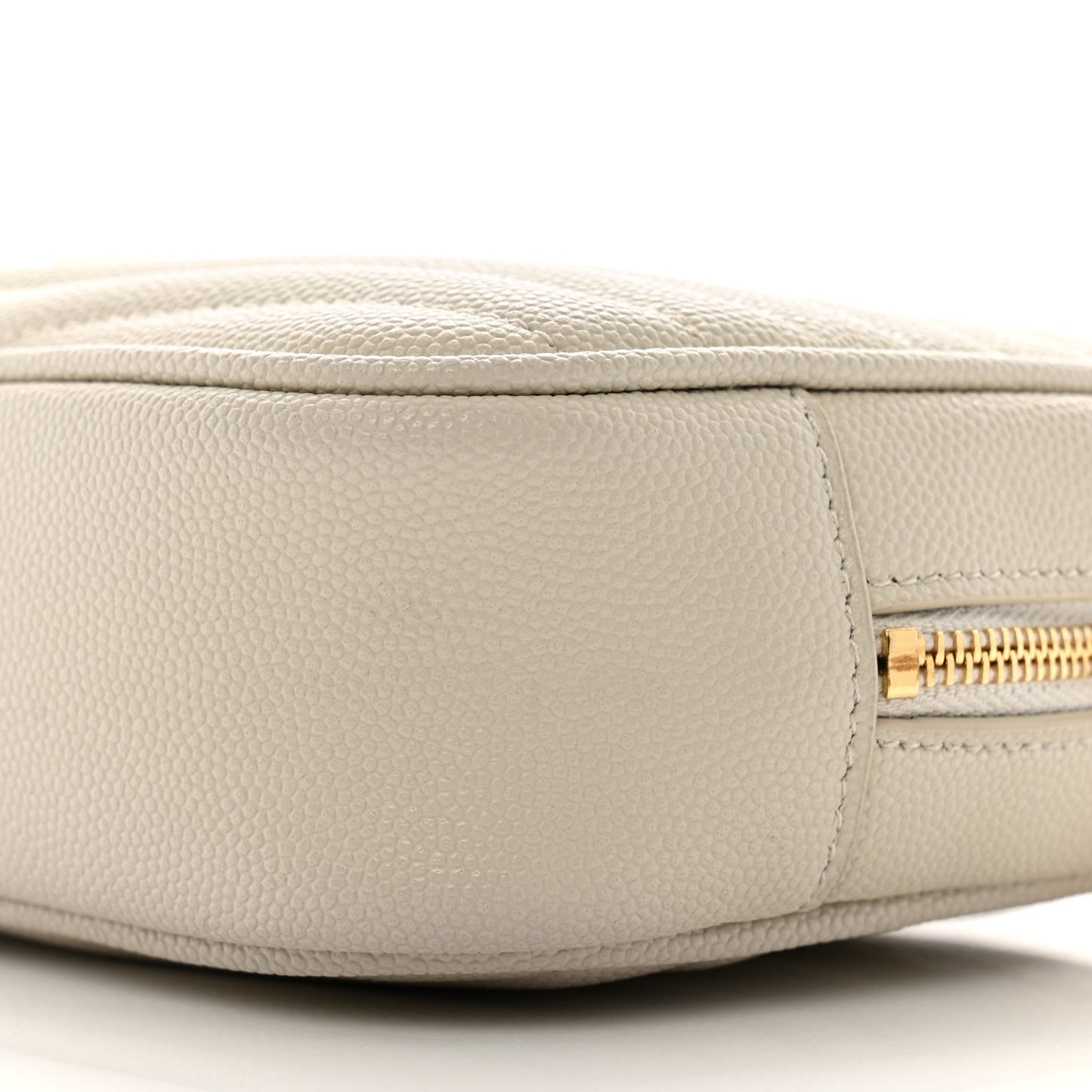 Grain De Poudre Matelasse Monogram Mini Lou Camera Bag Crema Soft