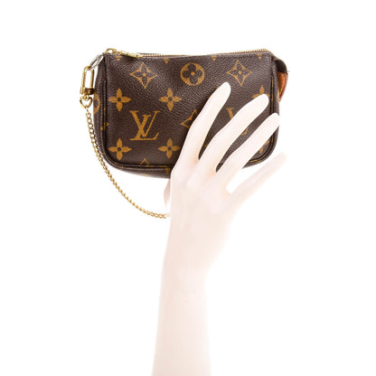 Louis Vuitton Monogram Mini Pochette Accessories 2 of 7
