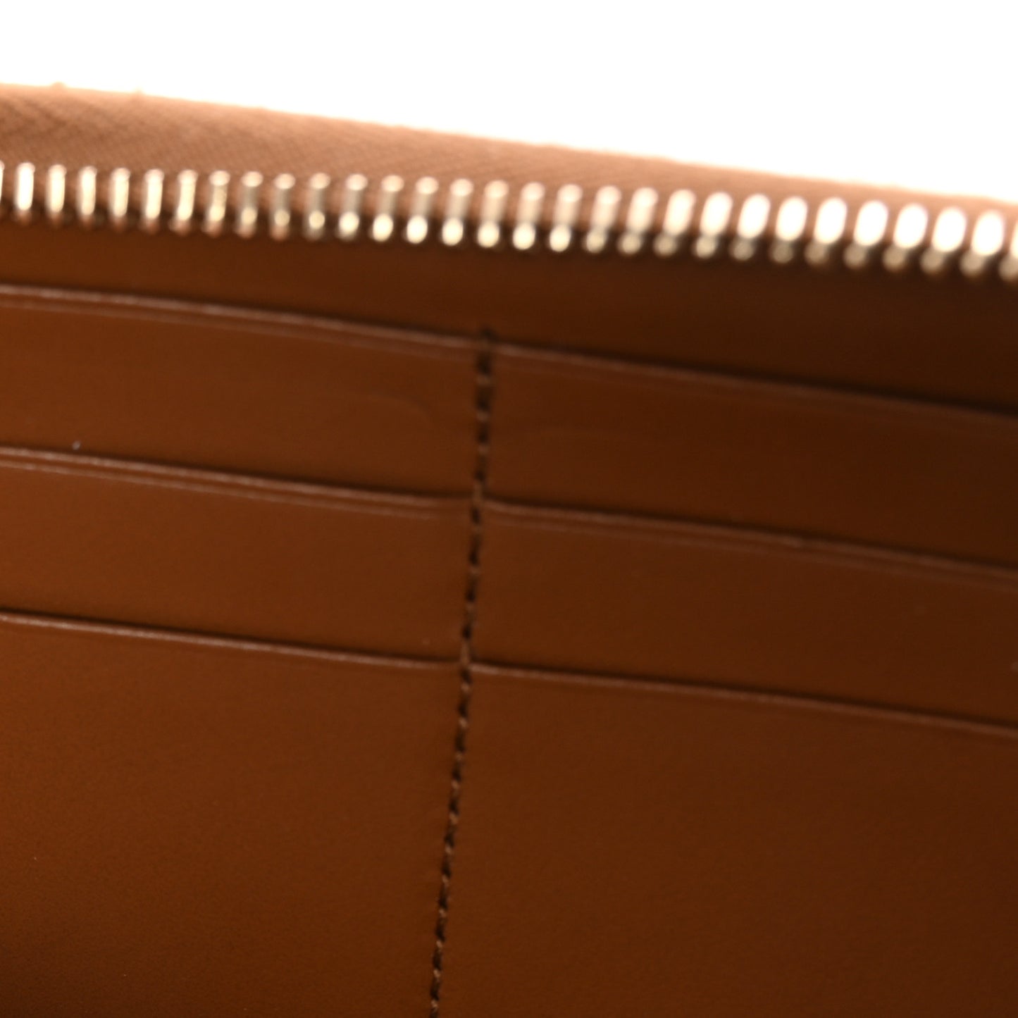 Calfskin Matelasse GG Marmont Zip Around Wallet Brown