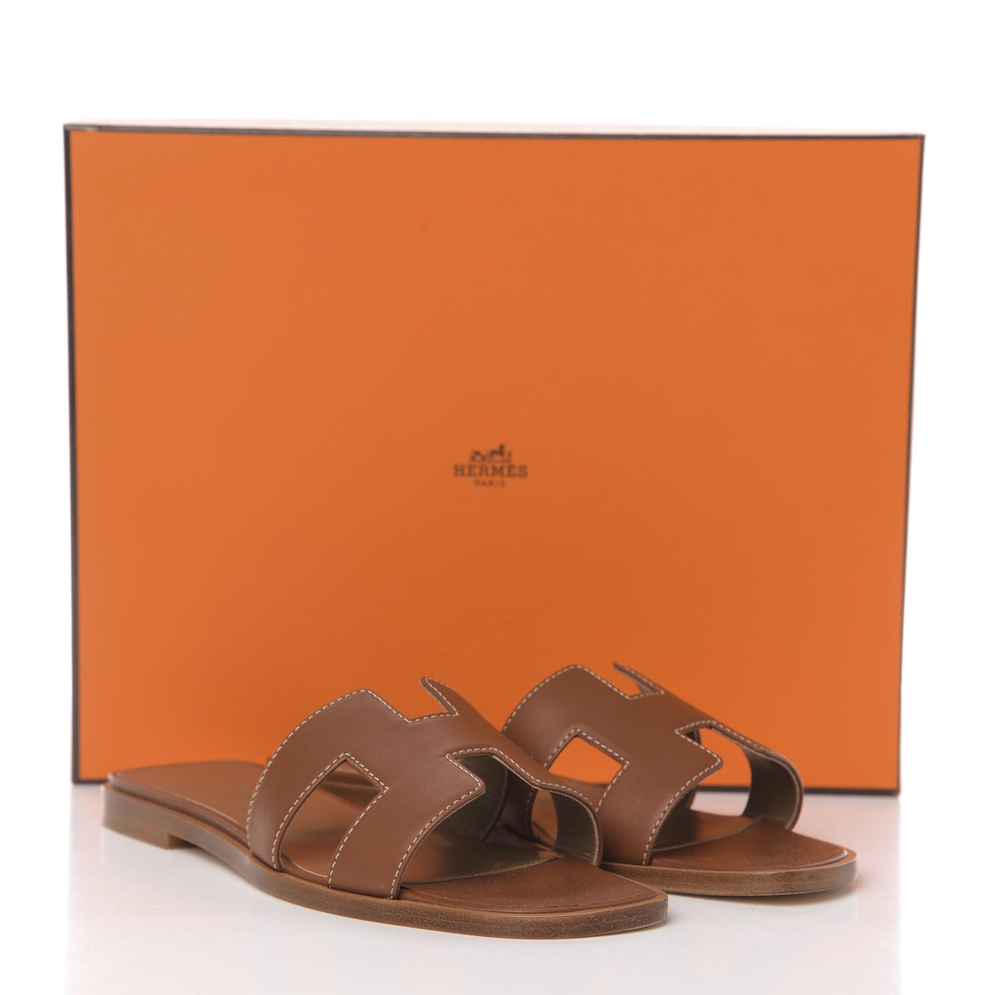 Box Calfskin Oran Sandals 35 Gold