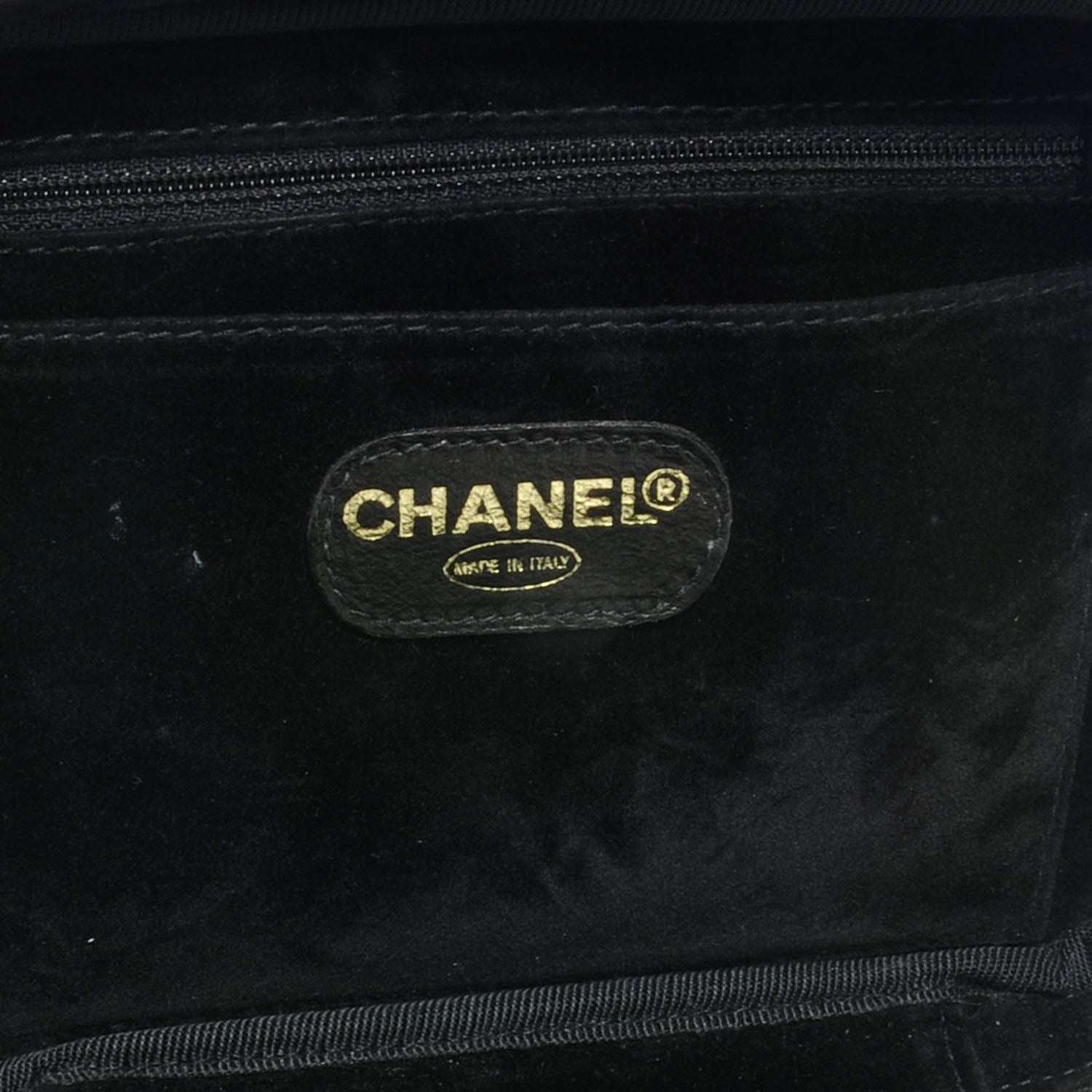 Chanel Patent Vanity Cosmetic Case Black 6 of 7