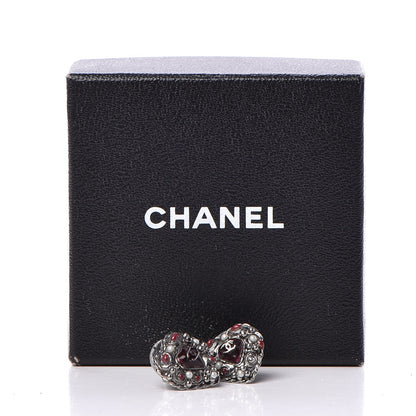 Chanel Pearl Enamel Heart CC Earrings Black Silver 6 of 6