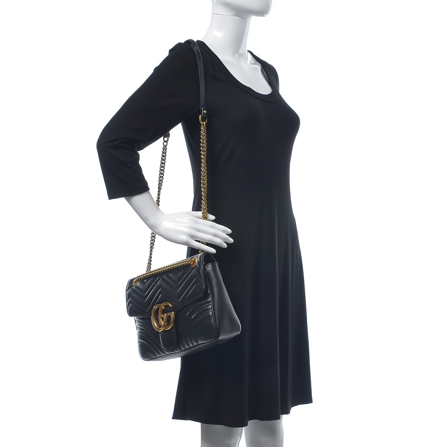 Calfskin Matelasse Medium GG Marmont Shoulder Bag Black