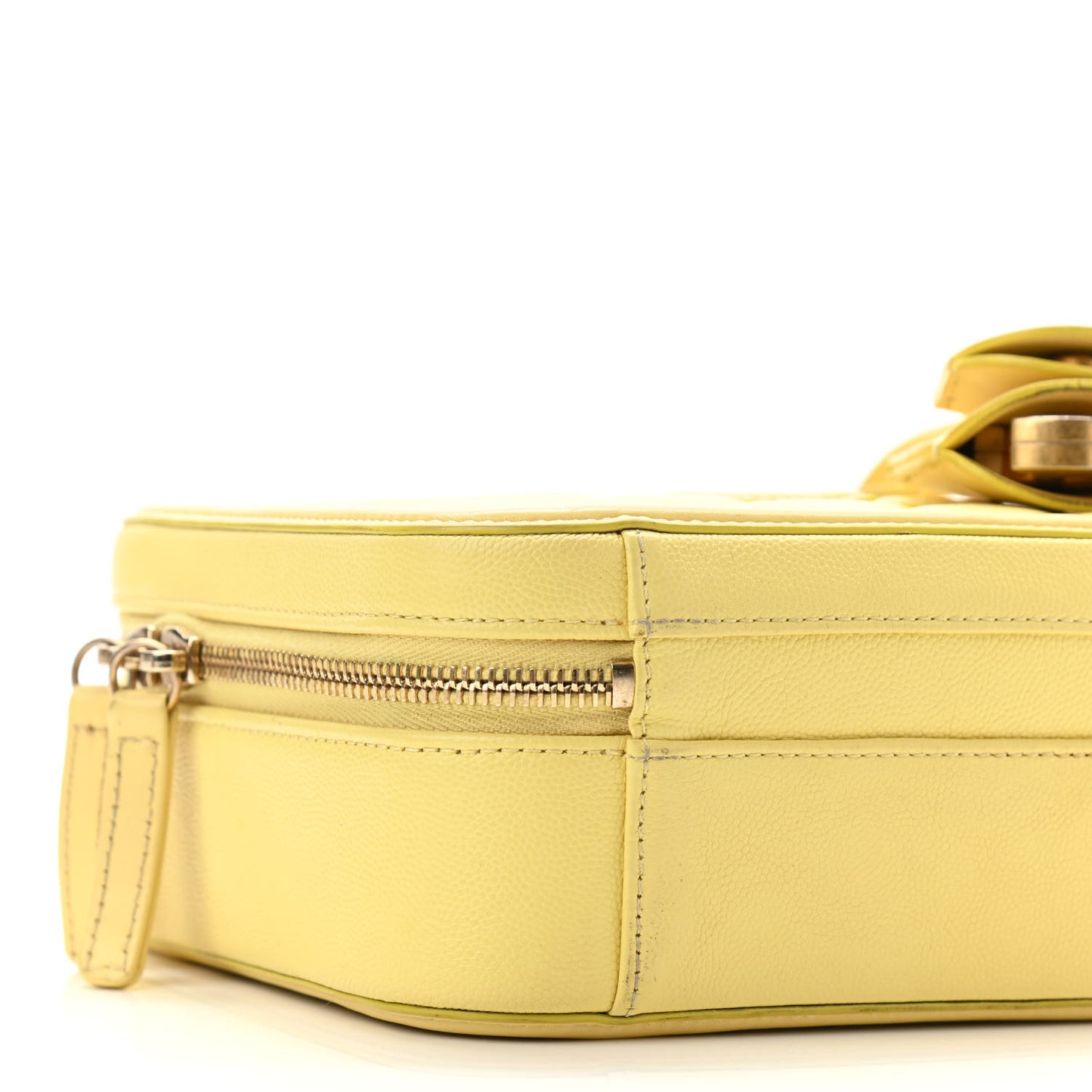Caviar Quilted Medium CC Filigree Vanity Case Yellow