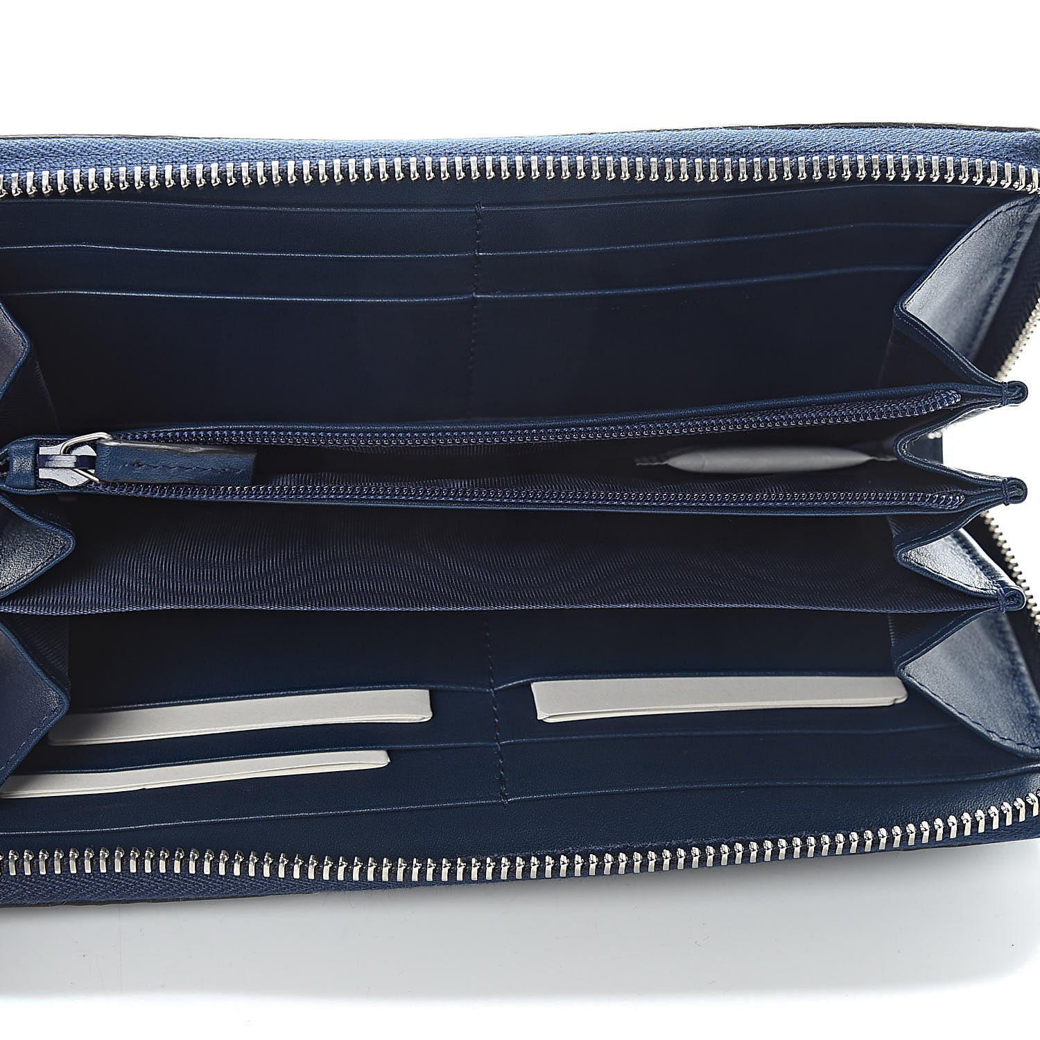 Gucci X MLB Guccissima Signature NY Yankees Embroidered Zip Around Wallet Royale Ivory 5 of 7