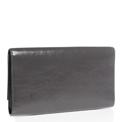 Saint Laurent Textured Patent Monogram Large Belle de Jour Clutch Grey 3 of 7