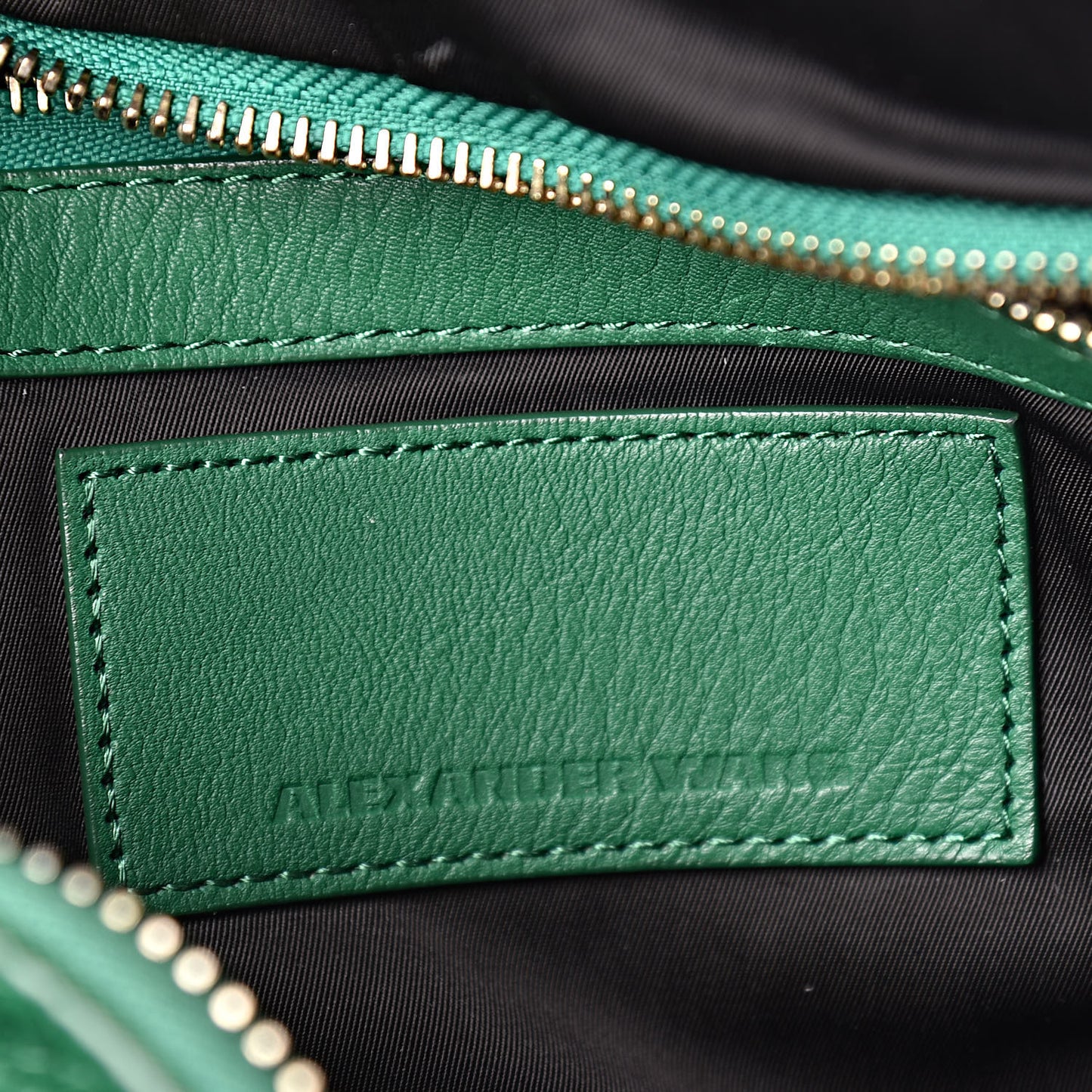 Pebbled Calfskin Rocco Vine Green Gold Hardware