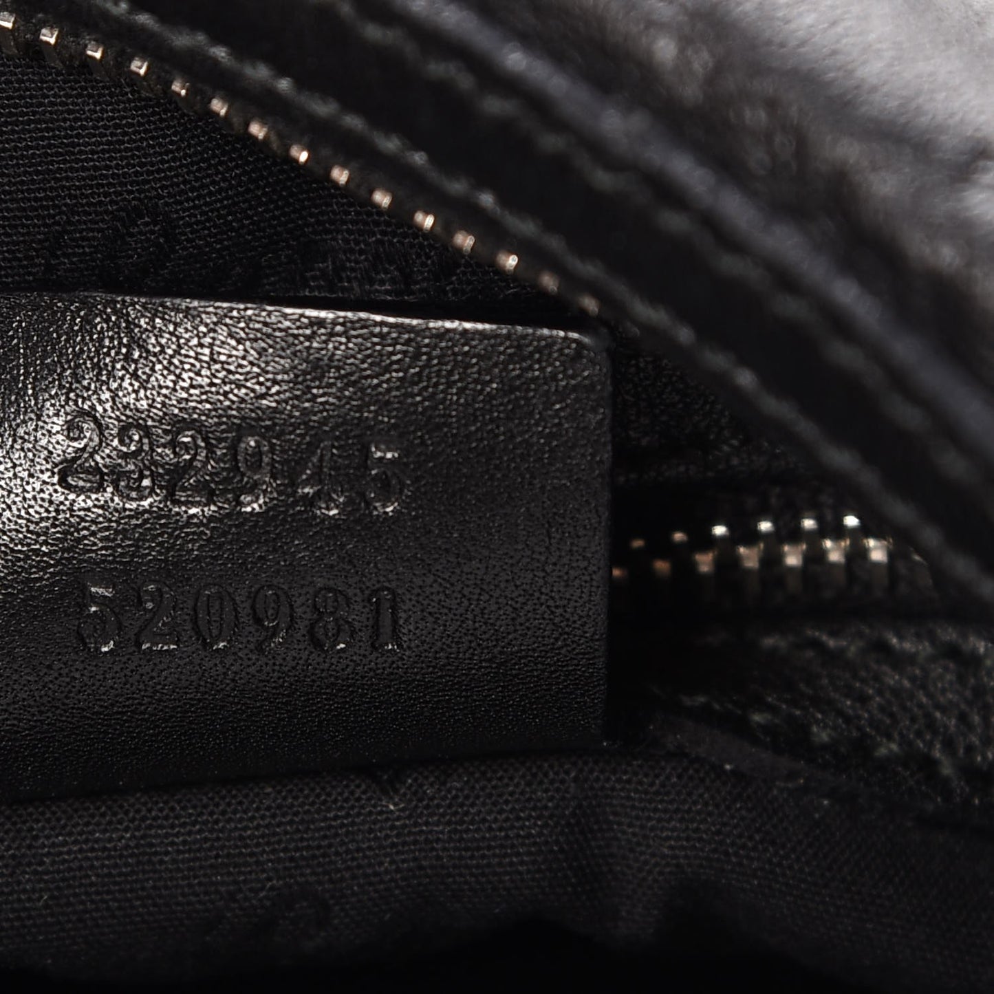 Guccissima Large GG Twins Hobo Black