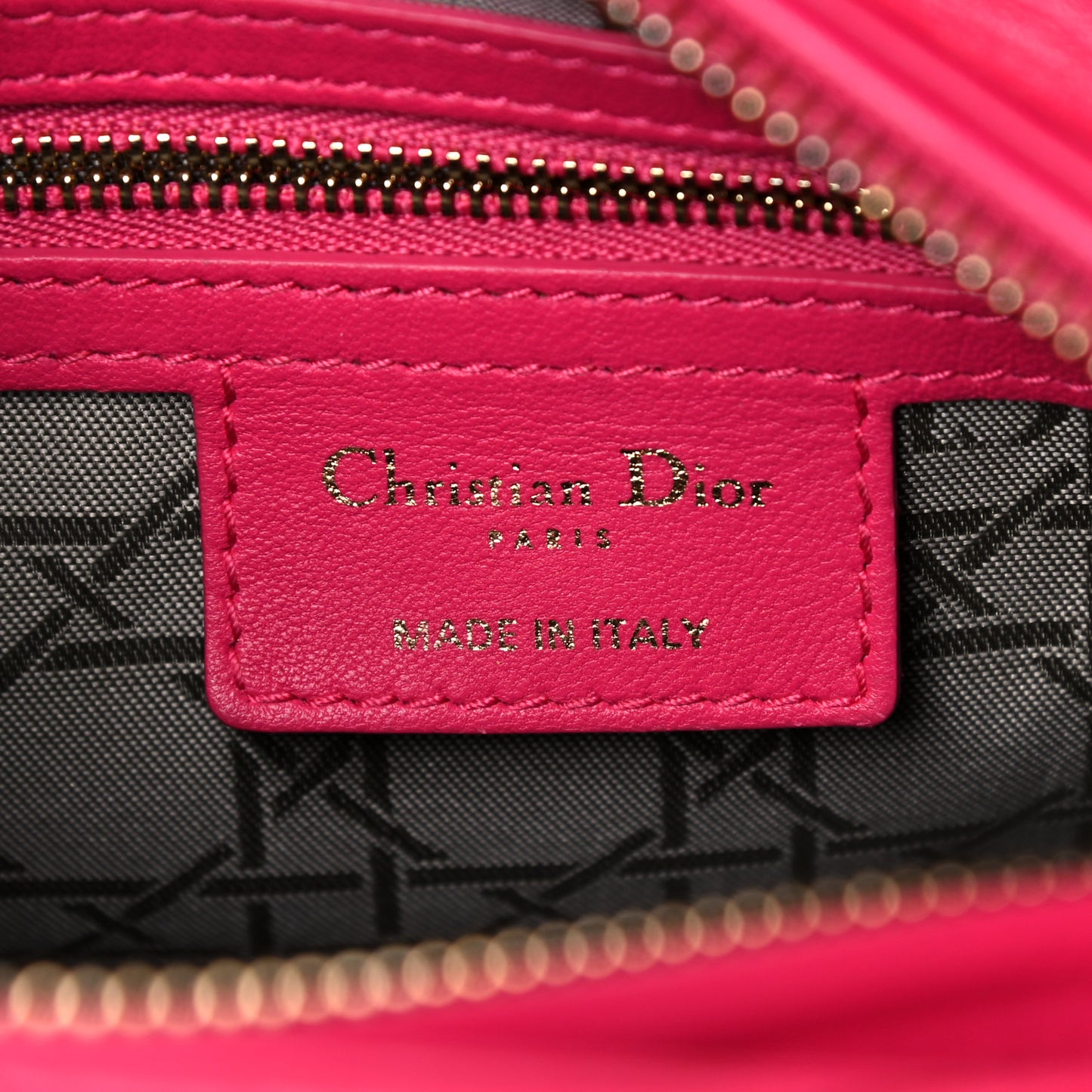 Lambskin Cannage Medium Lady Dior Fuchsia