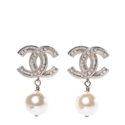 Chanel Pearl CC Drop Earrings Light Gold 1 of 5