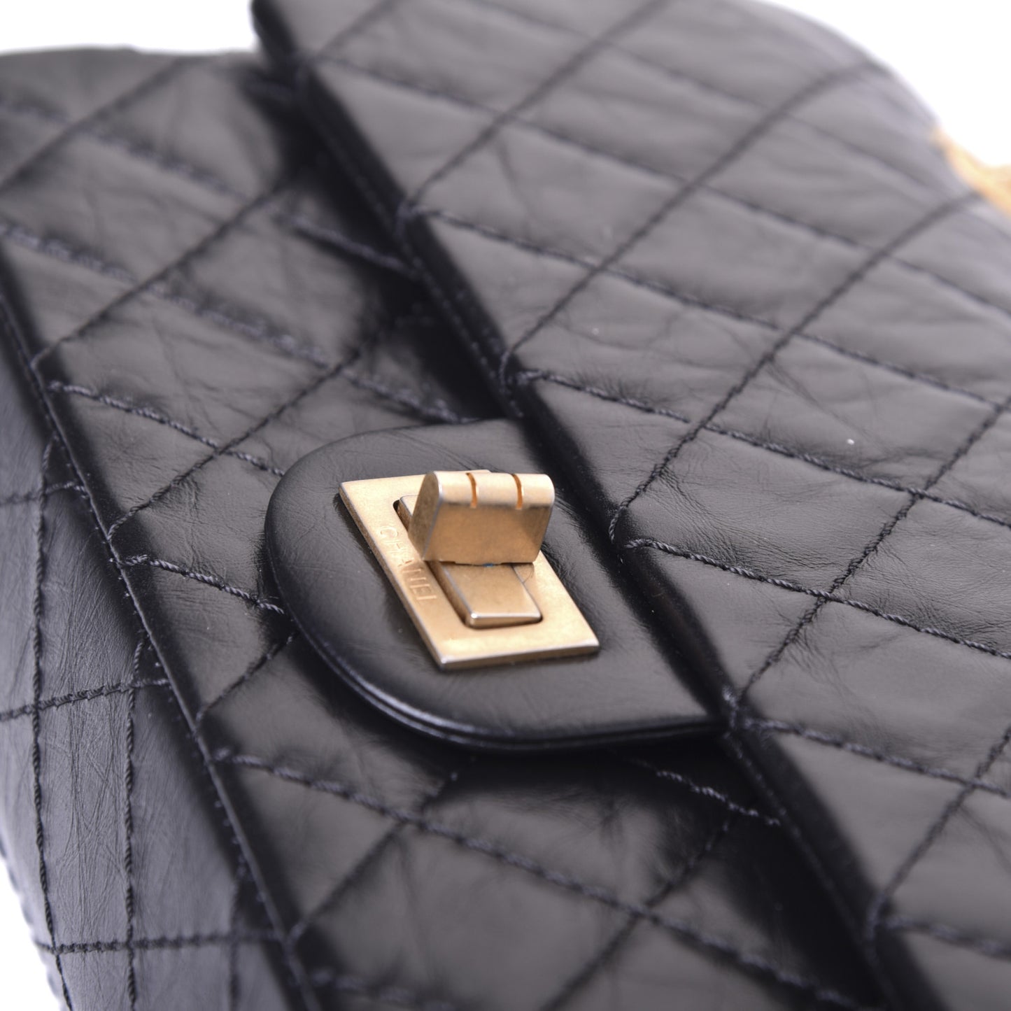 Aged Calfskin Quilted 2.55 Reissue 225 Flap Black