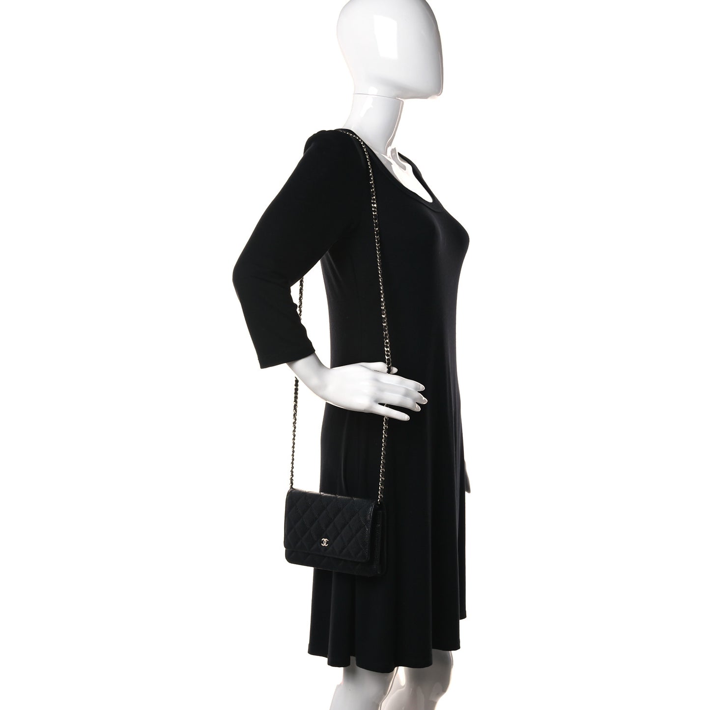 Caviar Quilted Wallet on Chain WOC Black