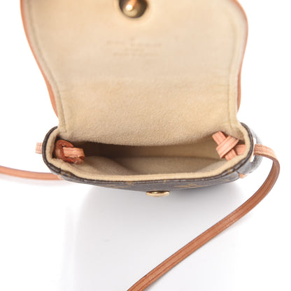 Louis Vuitton Monogram Pochette Cancun 6 of 9