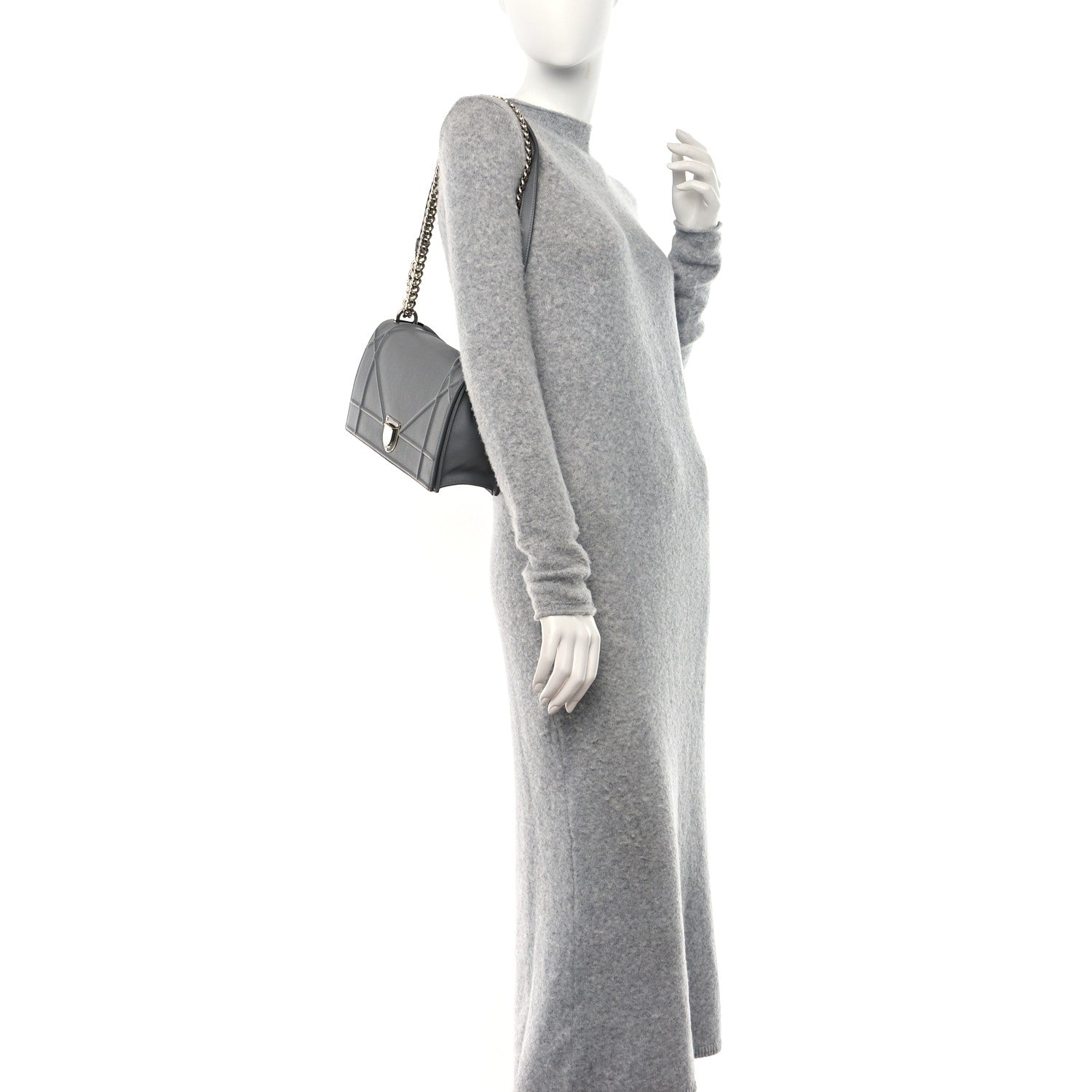 Christian Dior Grained Calfskin Medium Diorama Flap Bag Gris 2 of 10