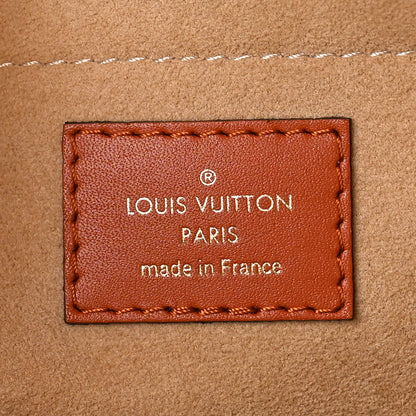 Louis Vuitton Calfskin Monogram Tufting On My Side Galet 6 of 10