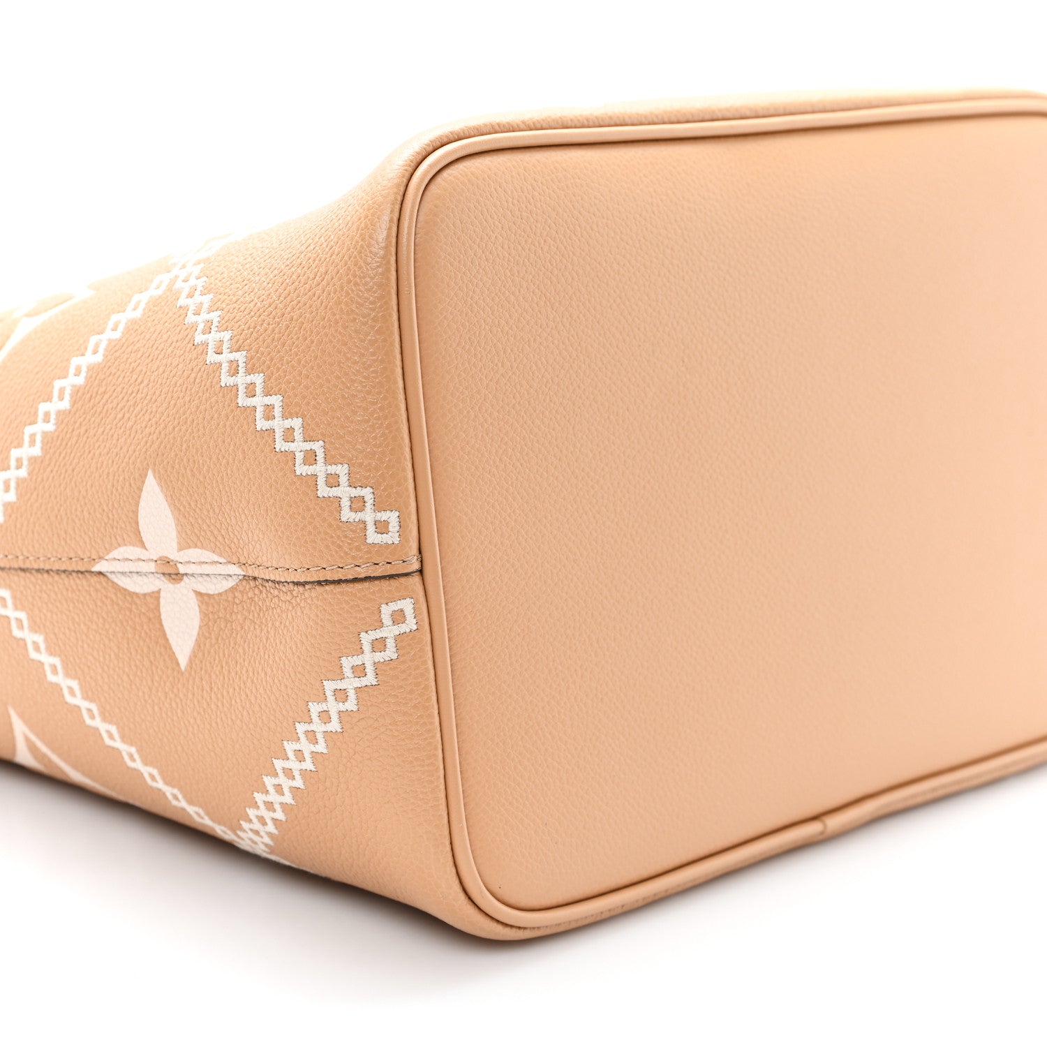 Louis Vuitton Empreinte Monogram Giant Broderies Neonoe MM Arizona 11 of 12