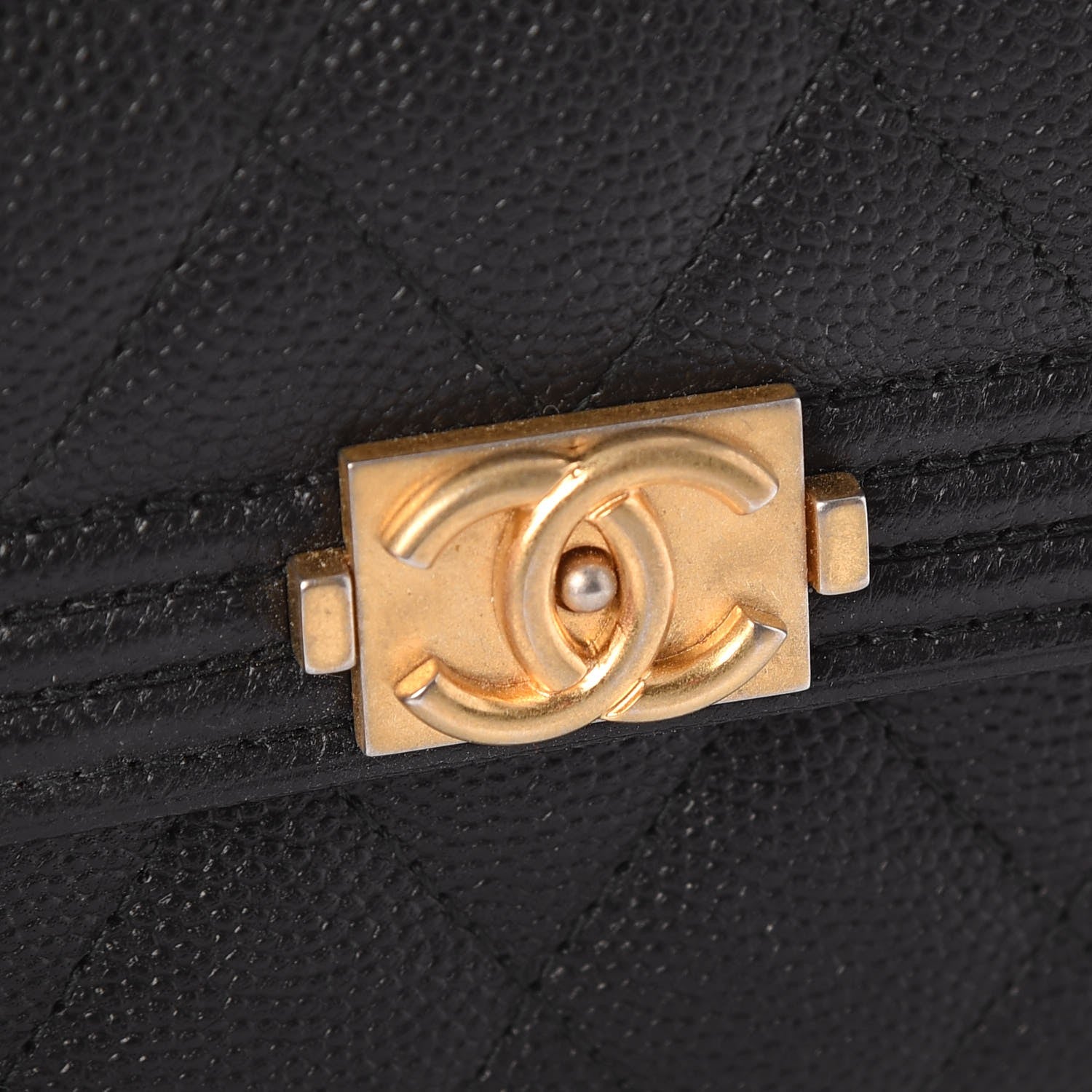 Chanel Caviar Quilted Medium Boy Flap Wallet Black 5 of 10