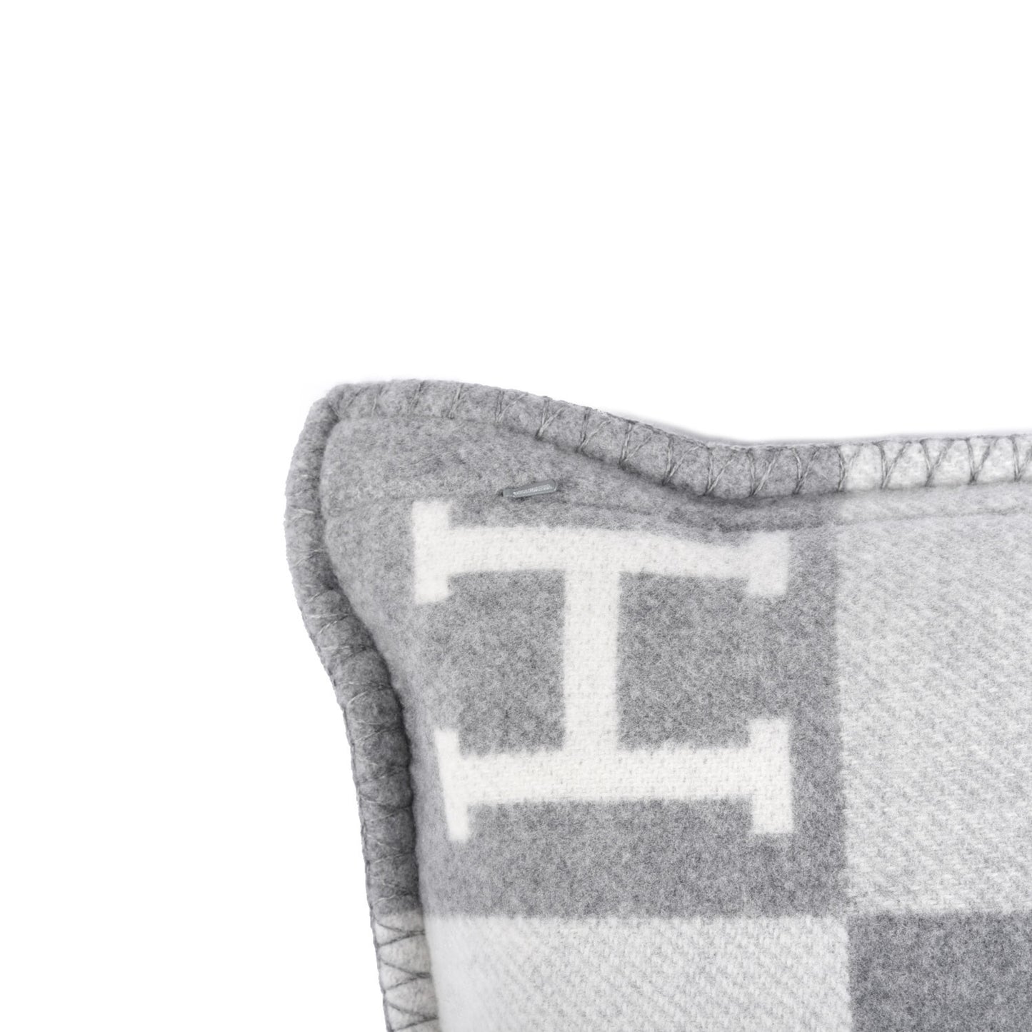 Wool Cashmere Avalon III Pillow PM Ecru Gris Clair