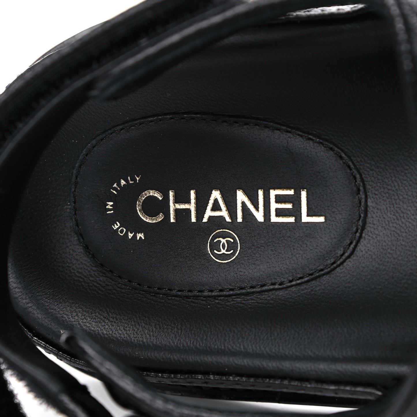 Grained Calfskin Velcro Dad Sandals 40 Black
