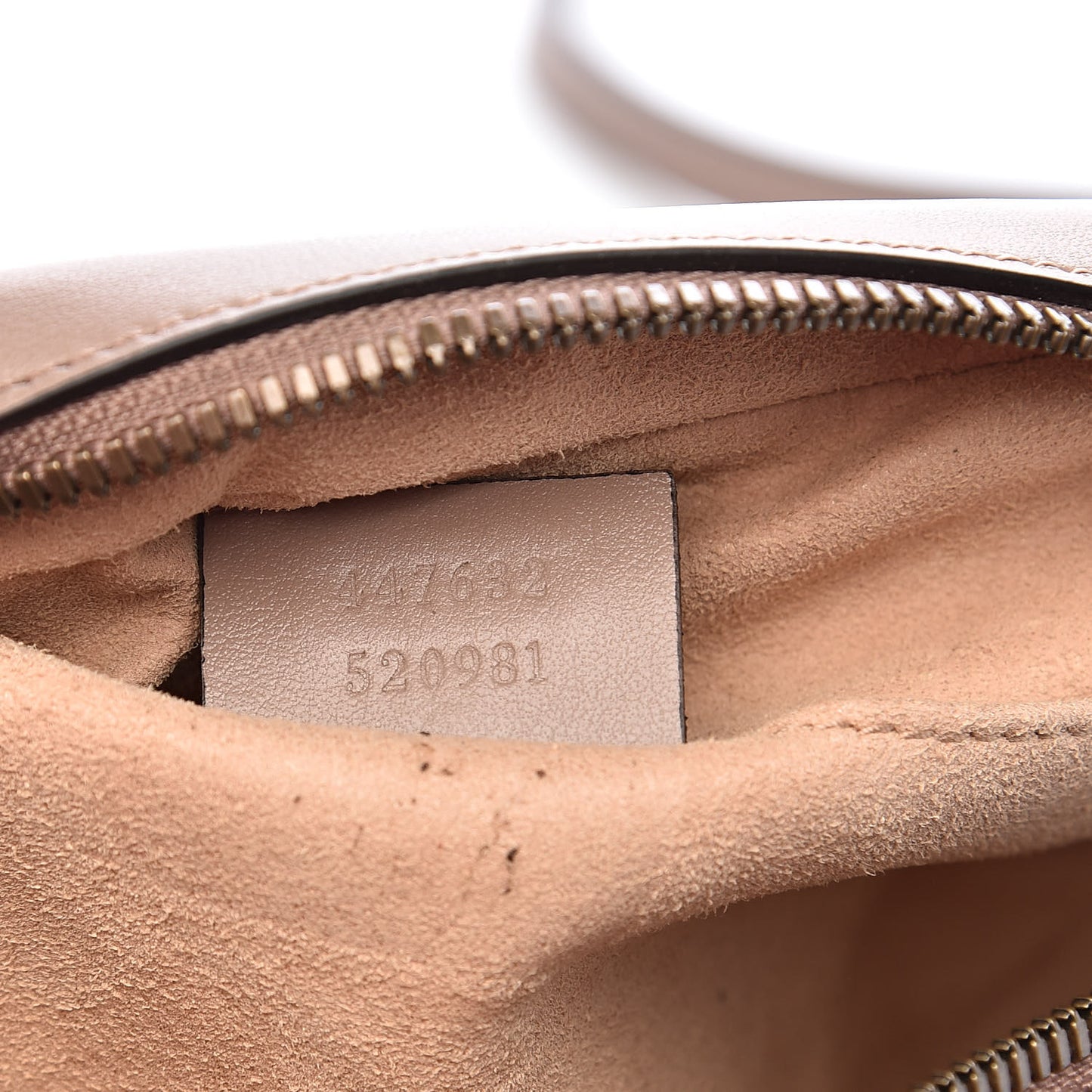 Calfskin Matelasse Small GG Marmont Chain Shoulder Bag Porcelain Rose