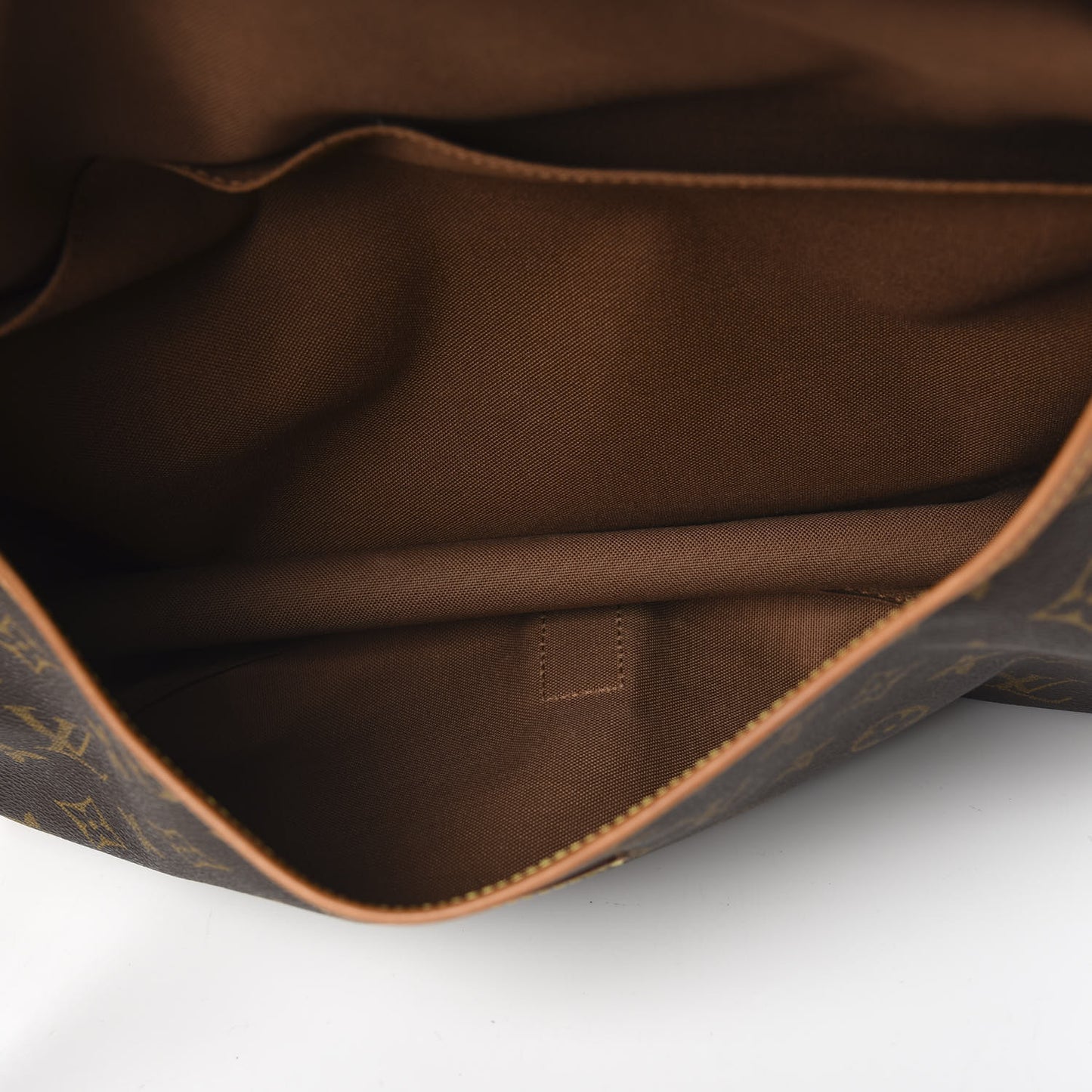 Monogram Saumur 35