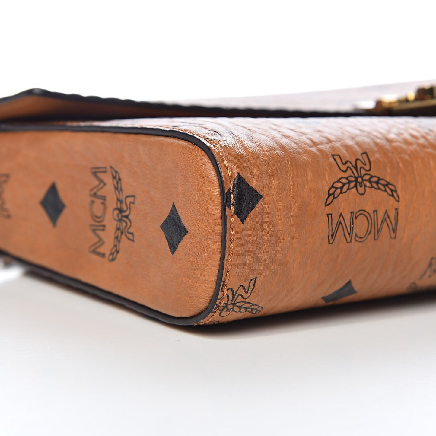 Visetos Medium Patricia Wallet On Chain Cognac