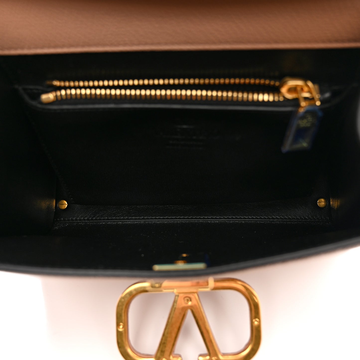 Grainy Calfskin Small VSling Top Handle Bag Poudre