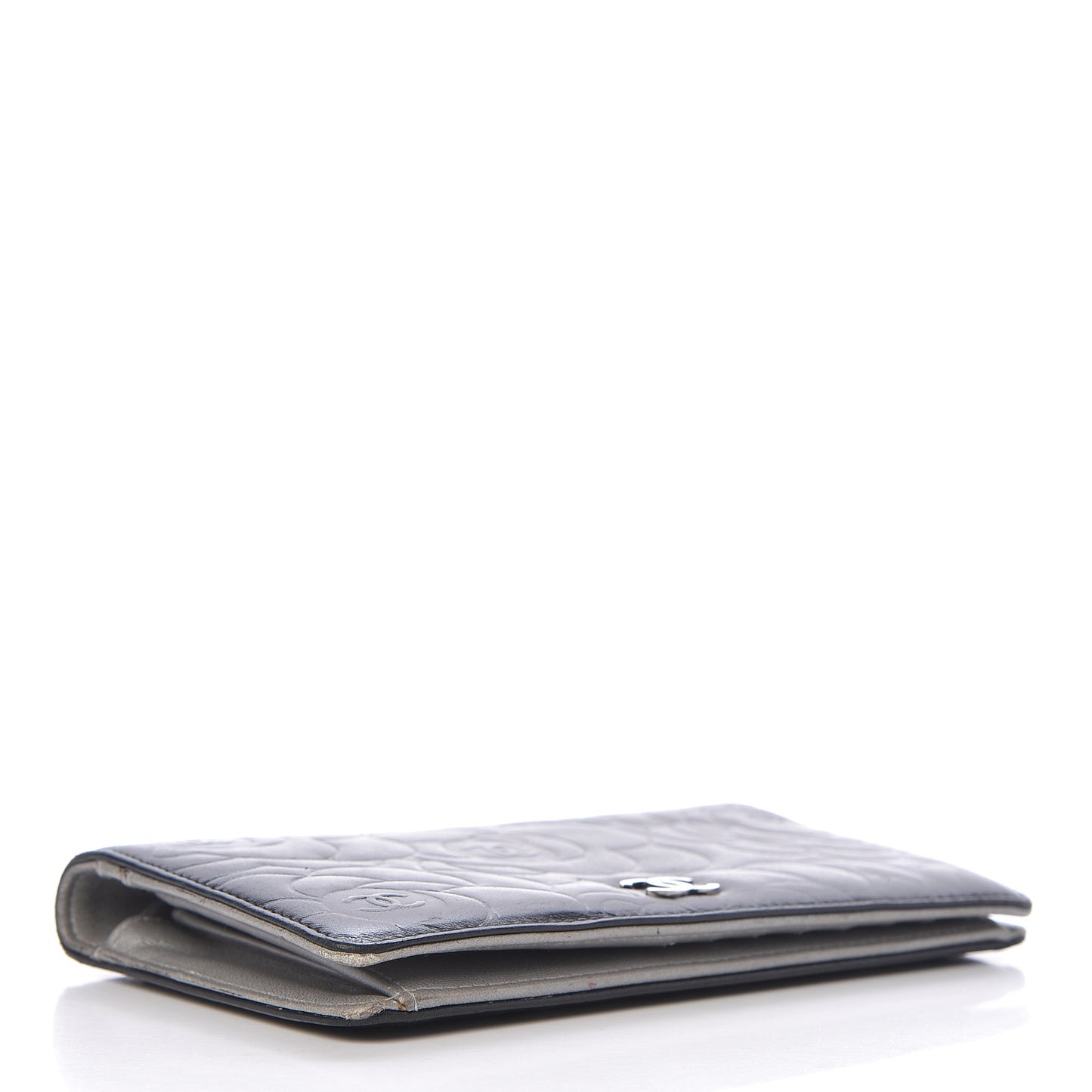 Lambskin Camellia Embossed Yen Wallet Black