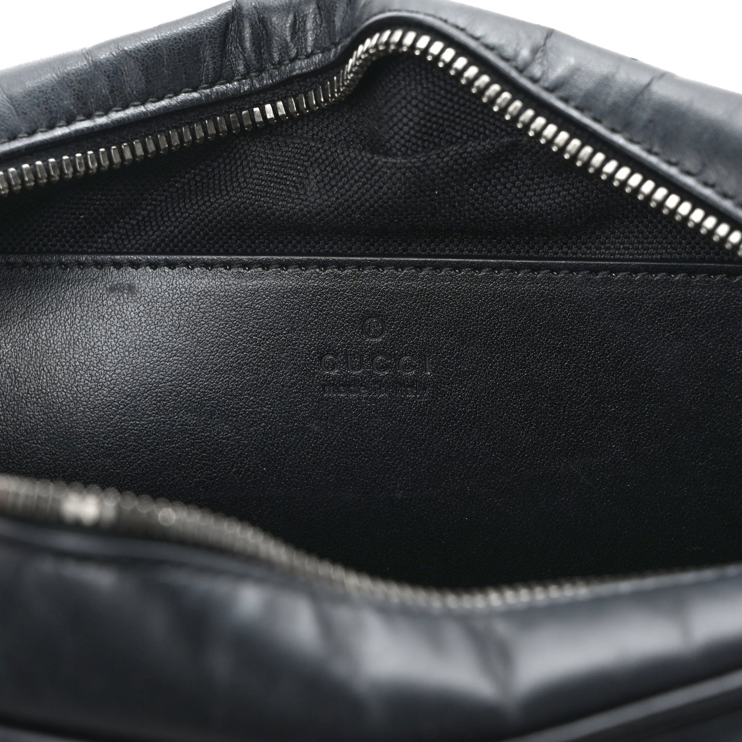 Calfskin Matelasse Monochrome Small GG Marmont Chain Shoulder Bag Black